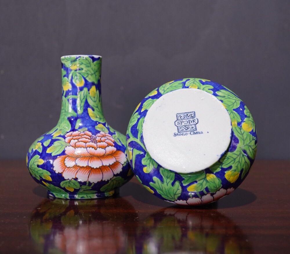 Pair of Spode Ironstone Spill Vases, Printed & Painted Peony Pattern, circa 1820 In Good Condition In Geelong, Victoria