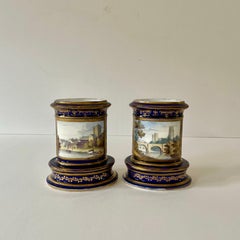 Paire de vases à bec en porcelaine de Spode, vers 1820