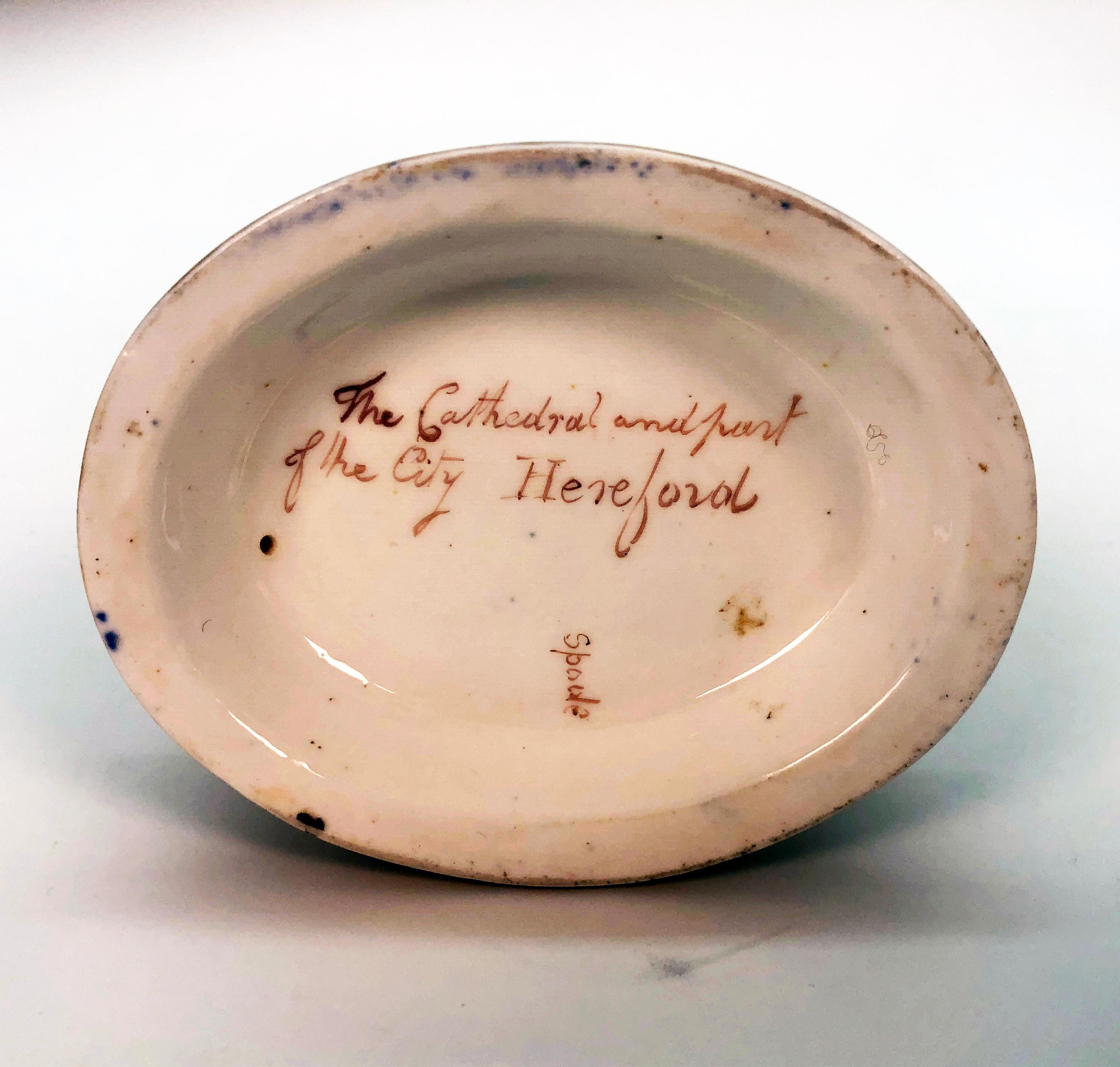 English Pair of Spode Porcelain Spill Vases, circa 1820 For Sale