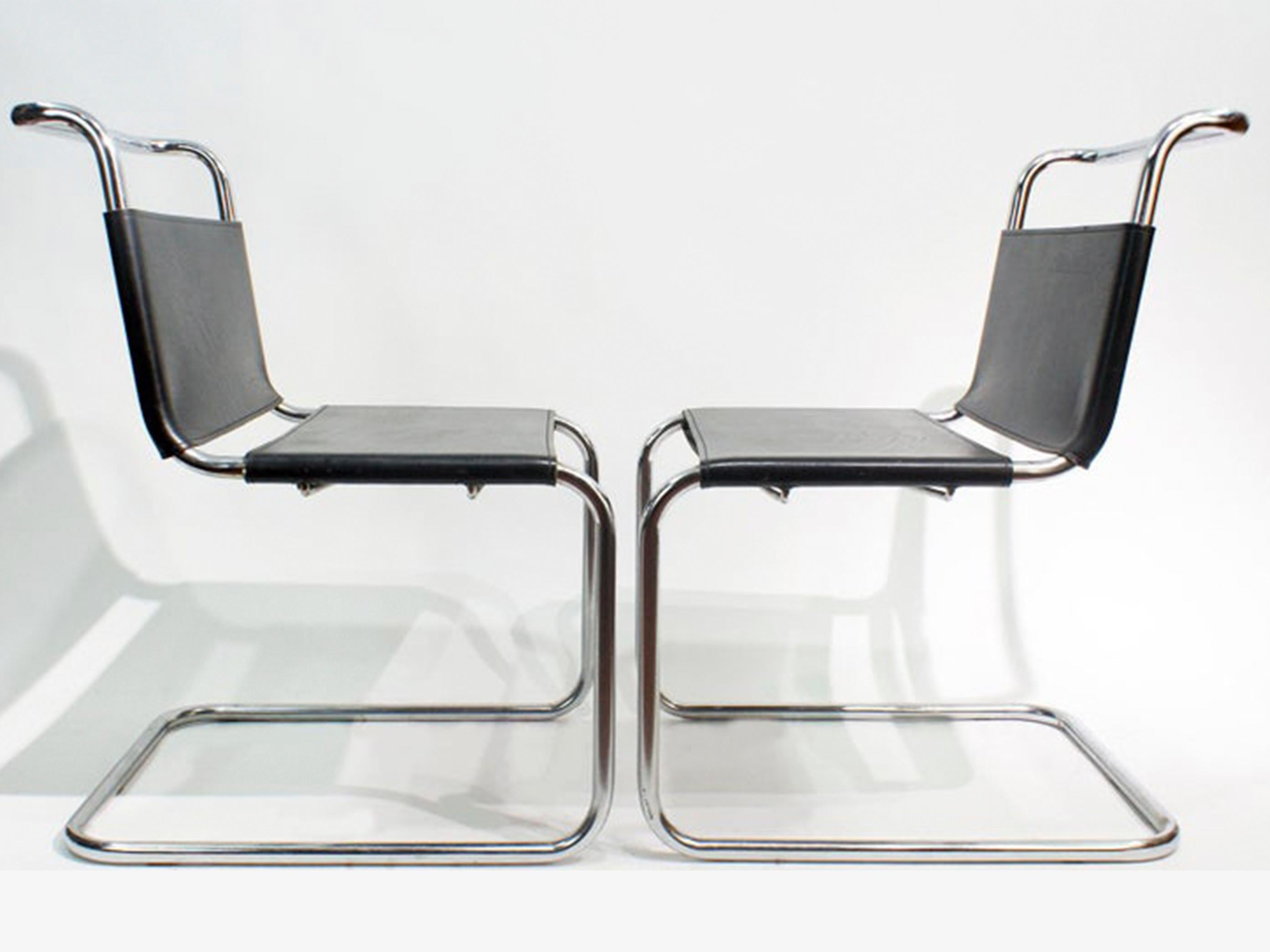 Plaqué Paire de chaises Spoleto attribuée à Marcel Breuer B33 en vente