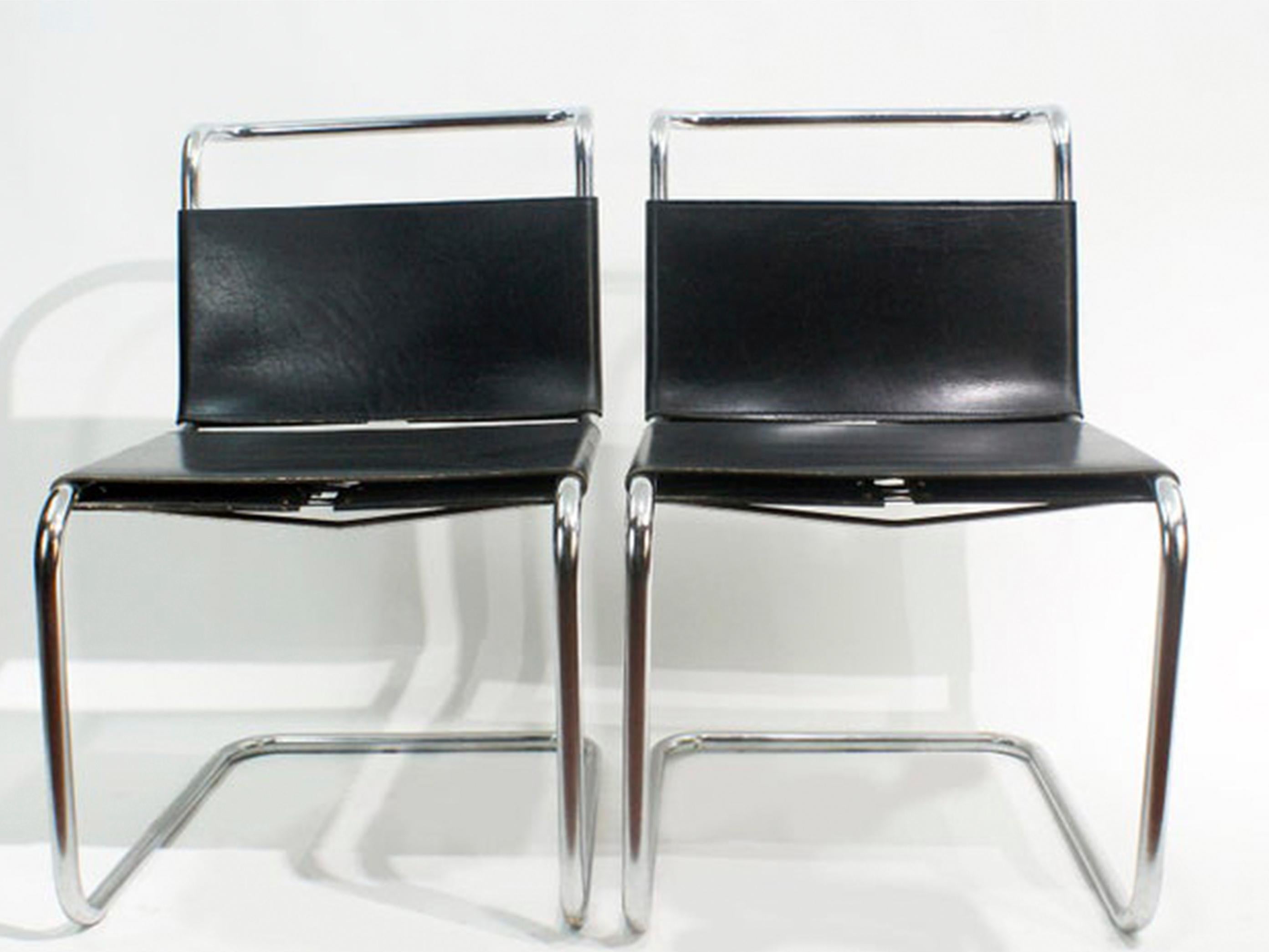 Cuir Paire de chaises Spoleto attribuée à Marcel Breuer B33 en vente