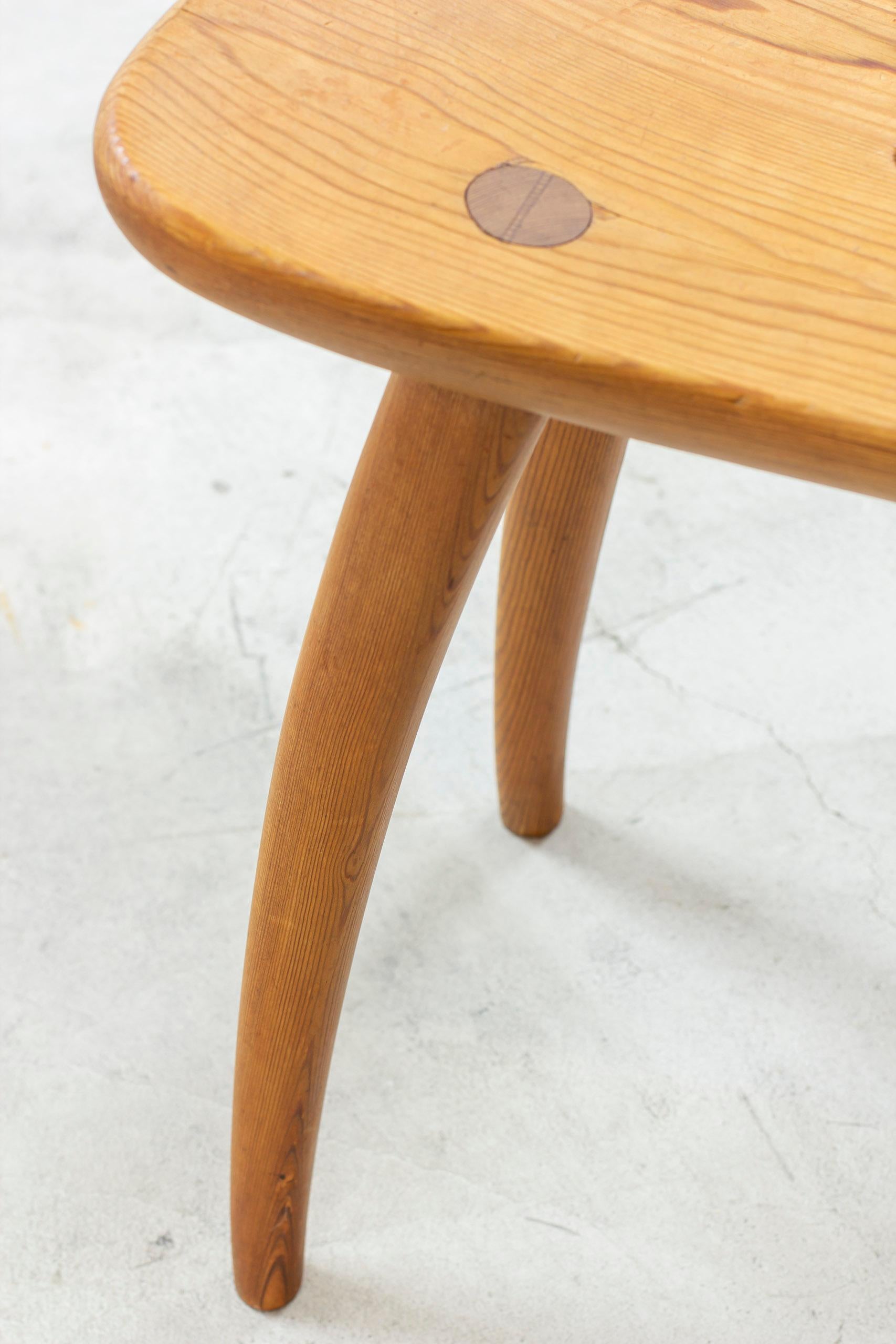 Pair of sportstuge stools designed by Torsten Claesson For Sale 3