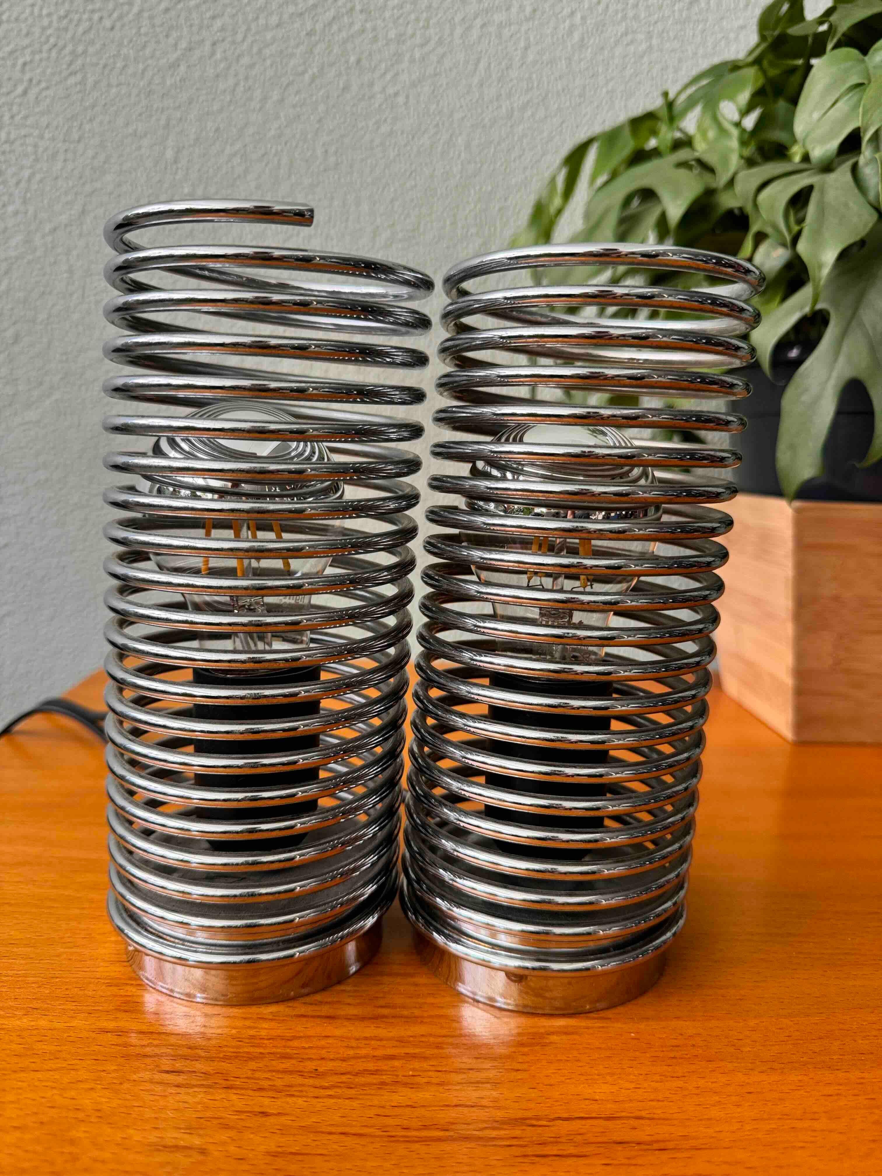 Paire de lampes de table à ressort par Massive. Belgique années 1990 en vente 9