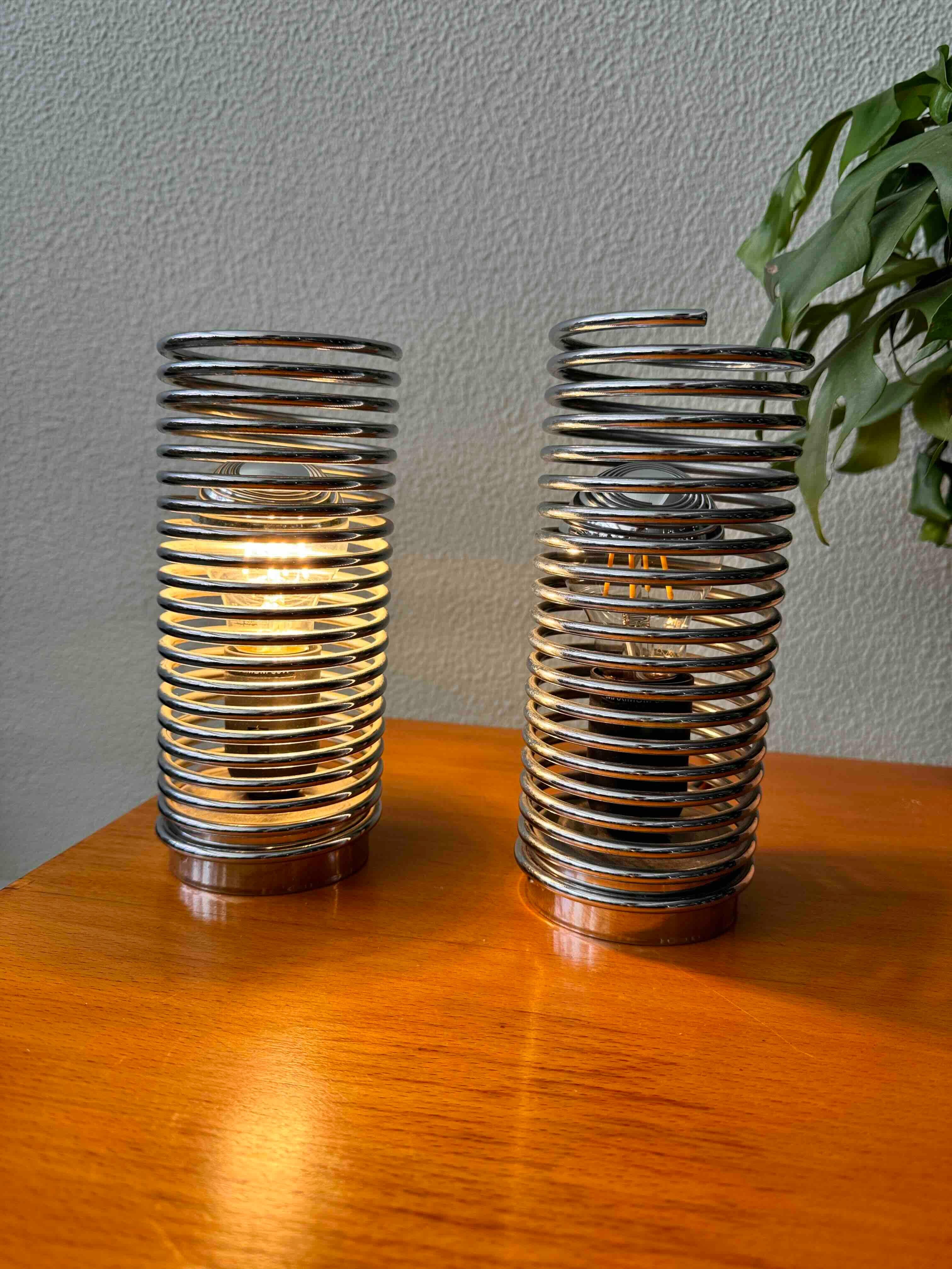 Paire de lampes de table à ressort par Massive. Belgique années 1990 Bon état - En vente à Lisboa, PT