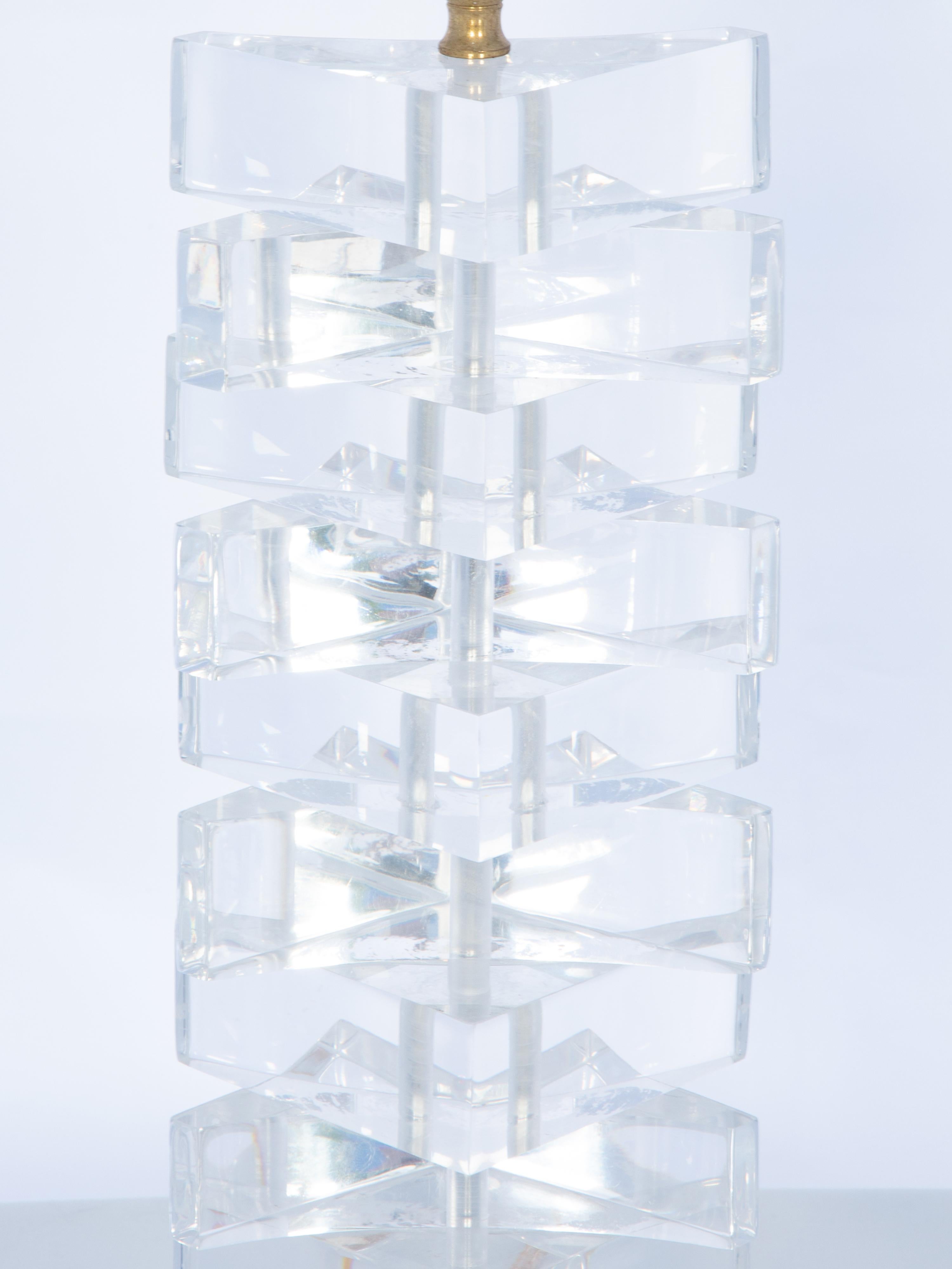 Pair of Springer Style Stacked Triangular Block Lamps of Lucite For Sale 2