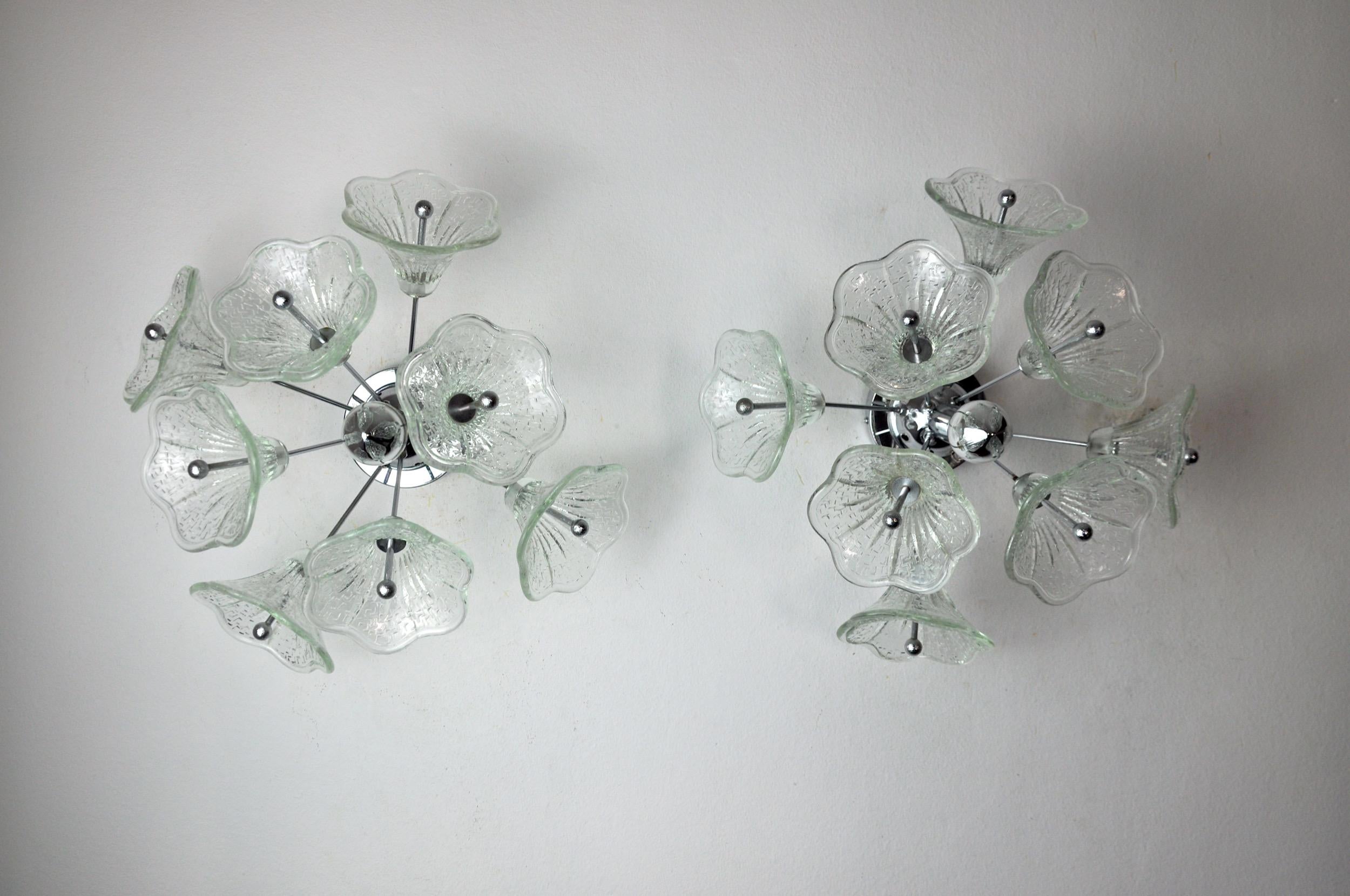 Italian Pair of Sputnik Flower Sconces, Murano Glass, Italy, 1970 For Sale