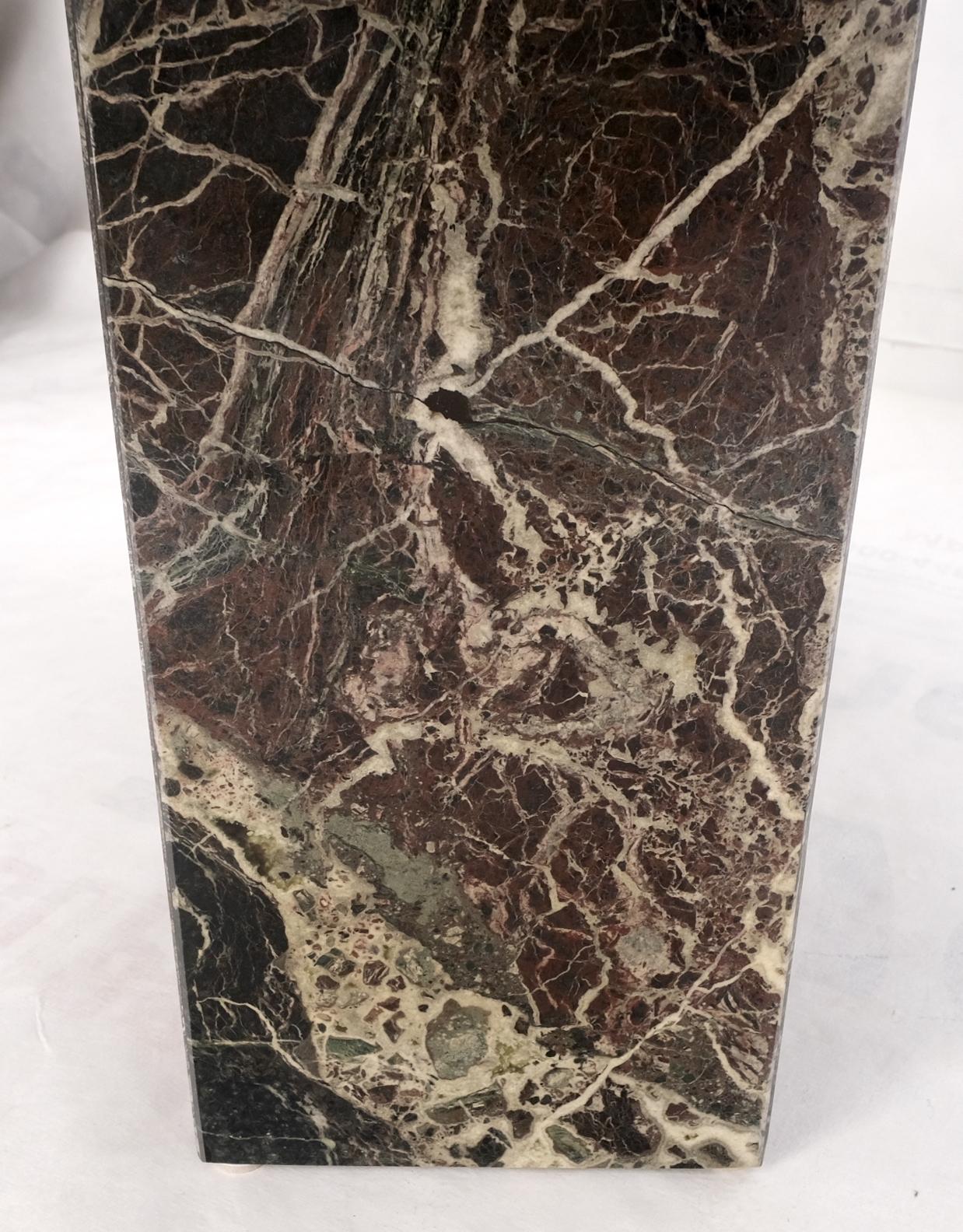 Mid-Century Modern Pair of Square Black & Dark Red & White Veins Marble Side End Tables Stands Mint For Sale