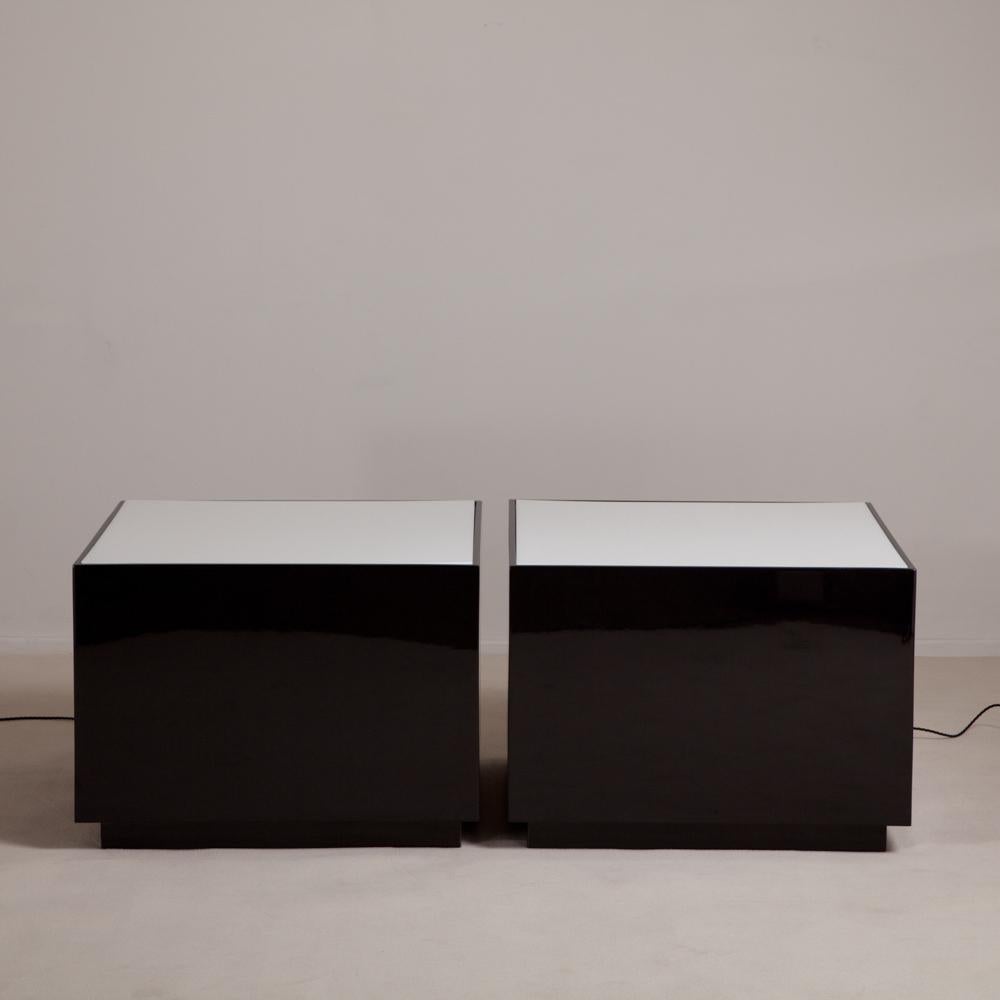 Late 20th Century Pair of Square Black Lacquer Lucite Lightbox Tables, 1970s For Sale