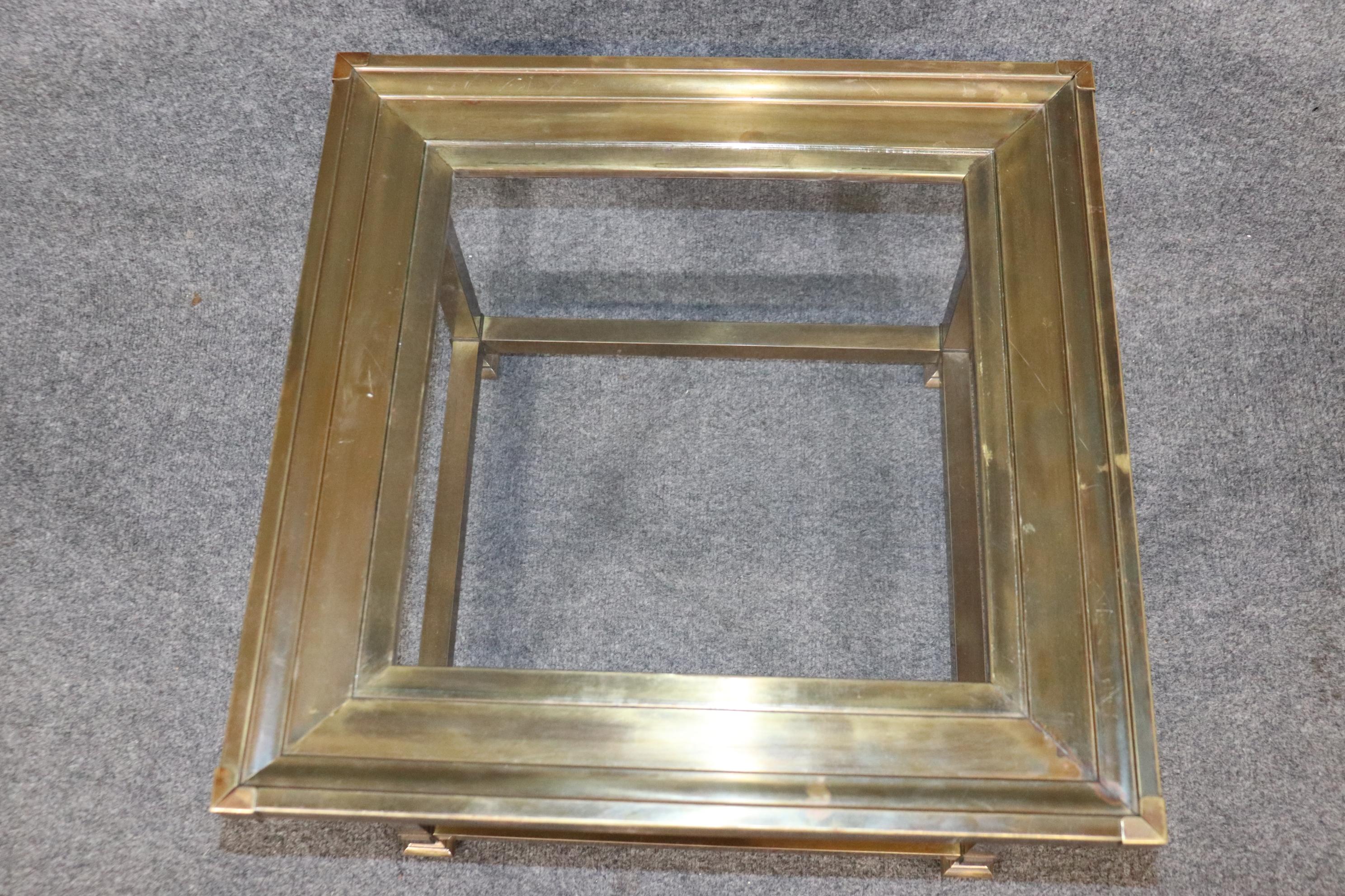 Pair of Square Brass And Glass Top Mastercraft End Tables Side Tables In Good Condition For Sale In Swedesboro, NJ