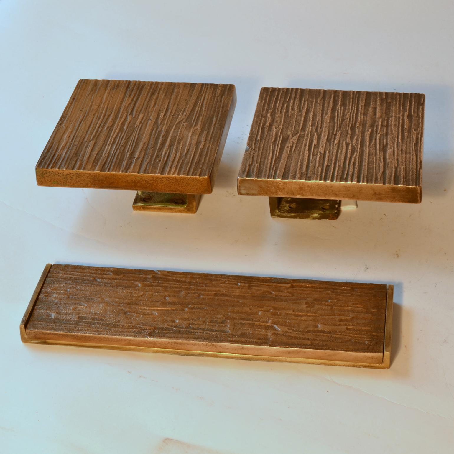 Mid-Century Modern Architectural Pair of Square Bronze Push and Pull Door Handles and Letterbox For Sale