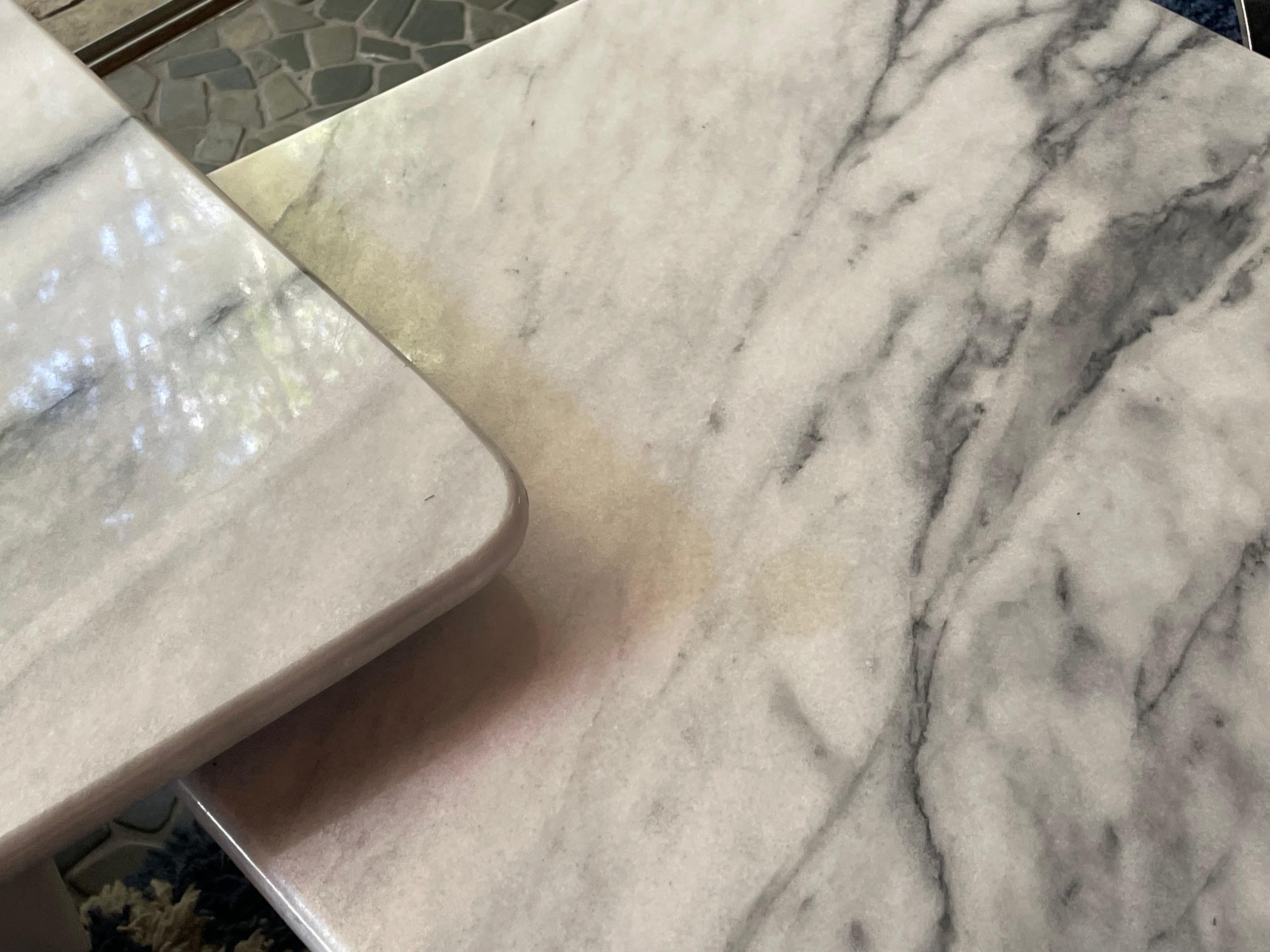 Italian Pair of Square Carrara Marble Coffee Tables or Side Tables For Sale