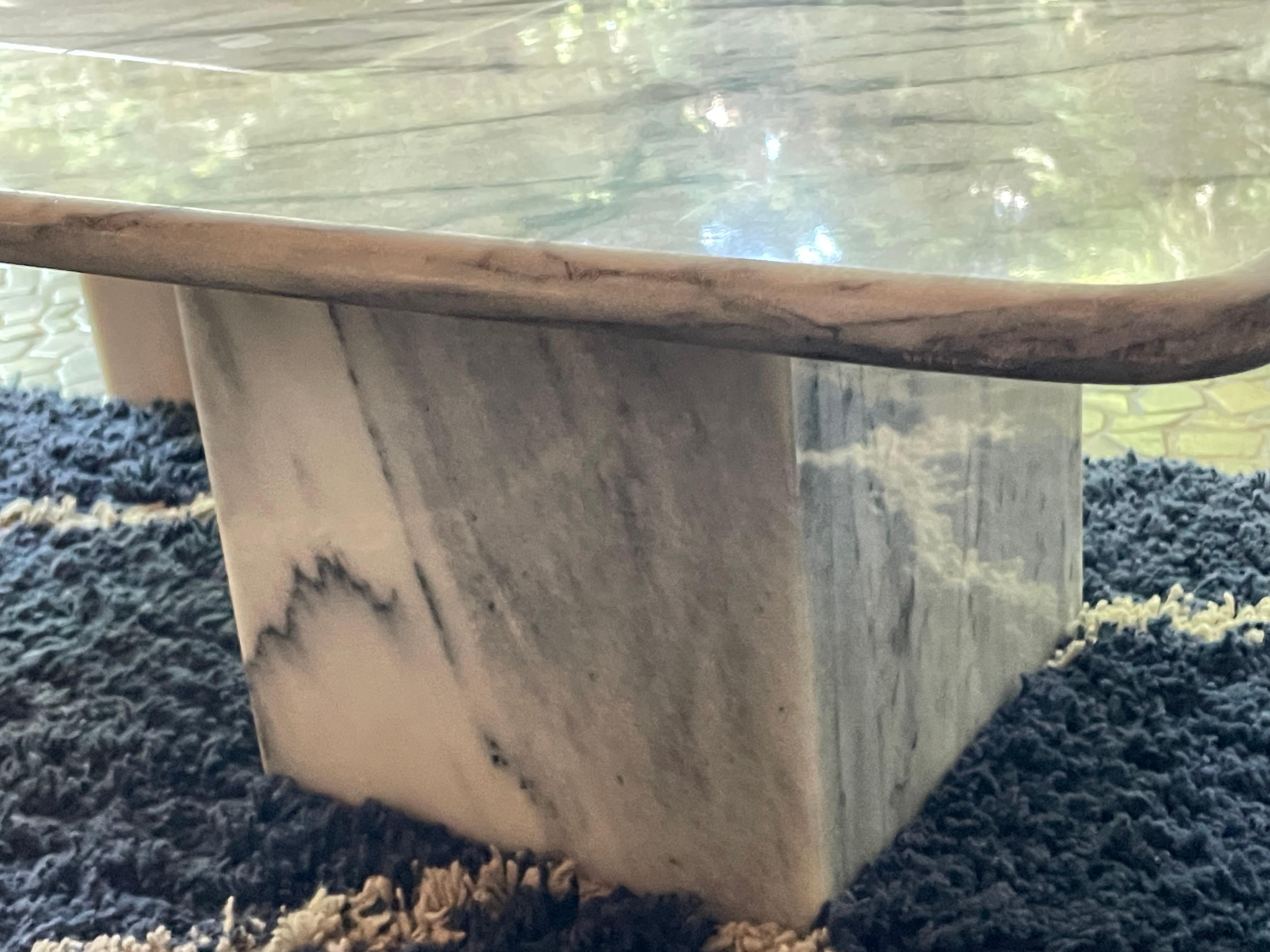 Pair of Square Carrara Marble Coffee Tables or Side Tables For Sale 1