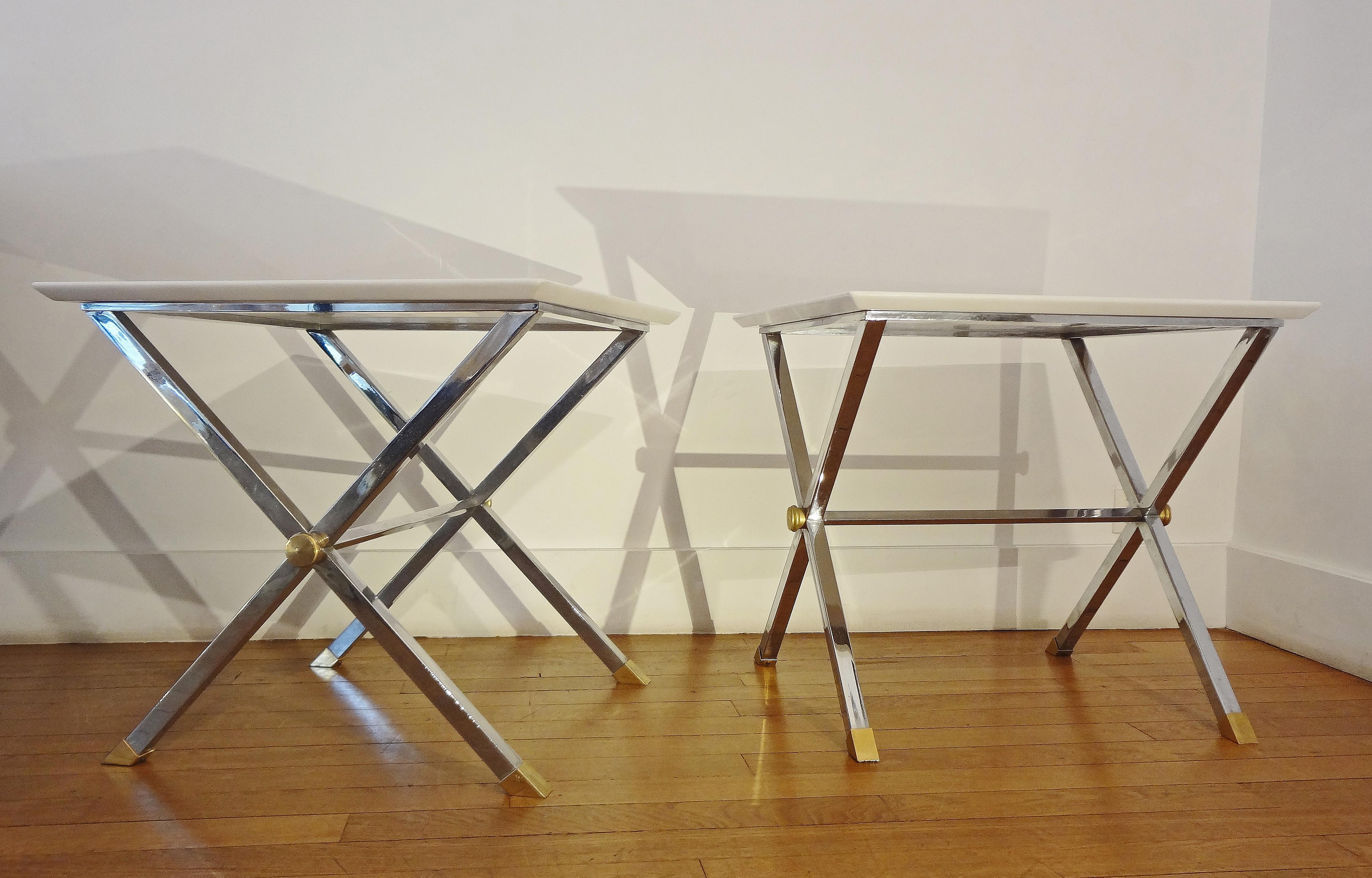 Aesthetic Movement Pair of Square Coffee Tables, Italy, 1970s For Sale
