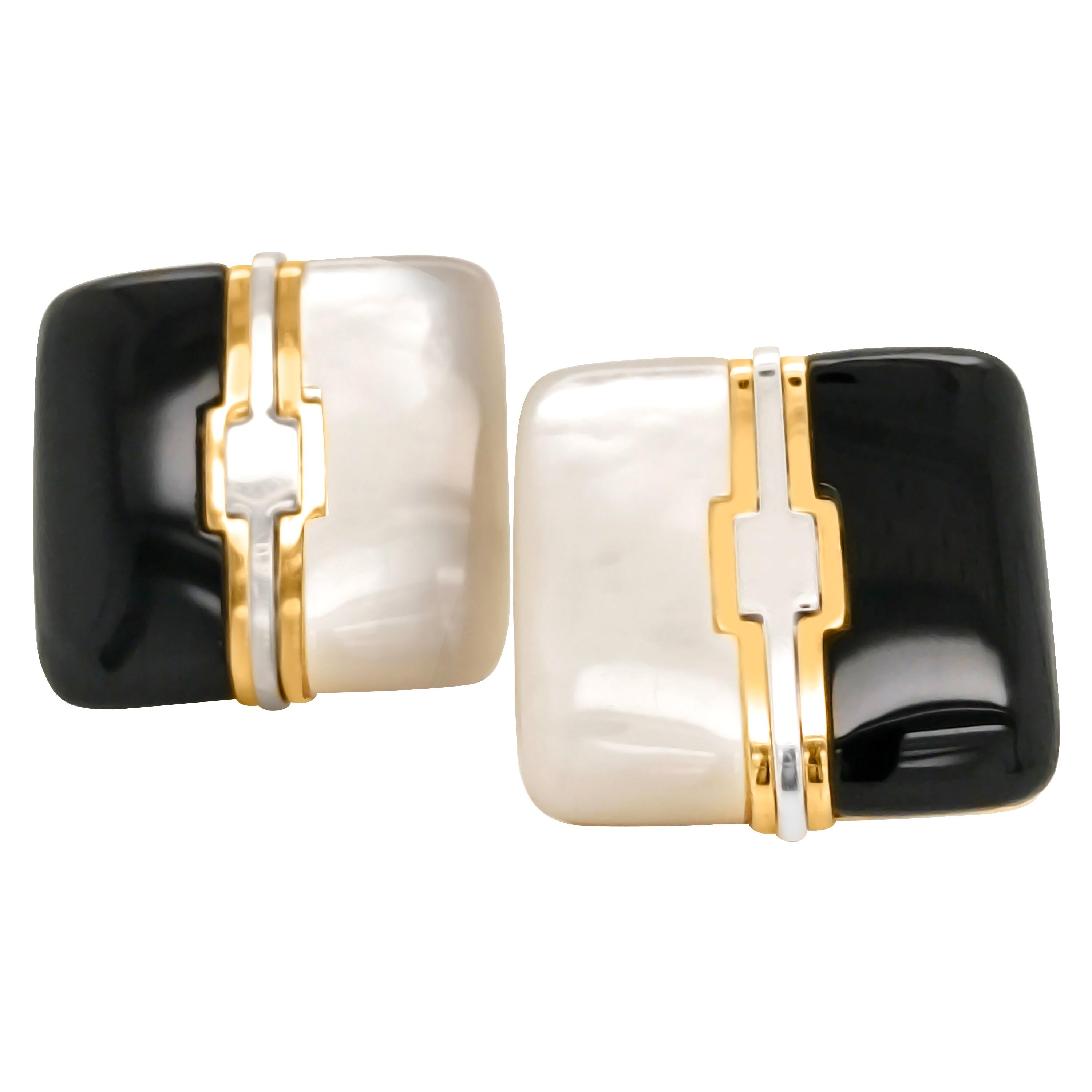 Pair of Square Gold Earrings with Agate and Mother of Pearl