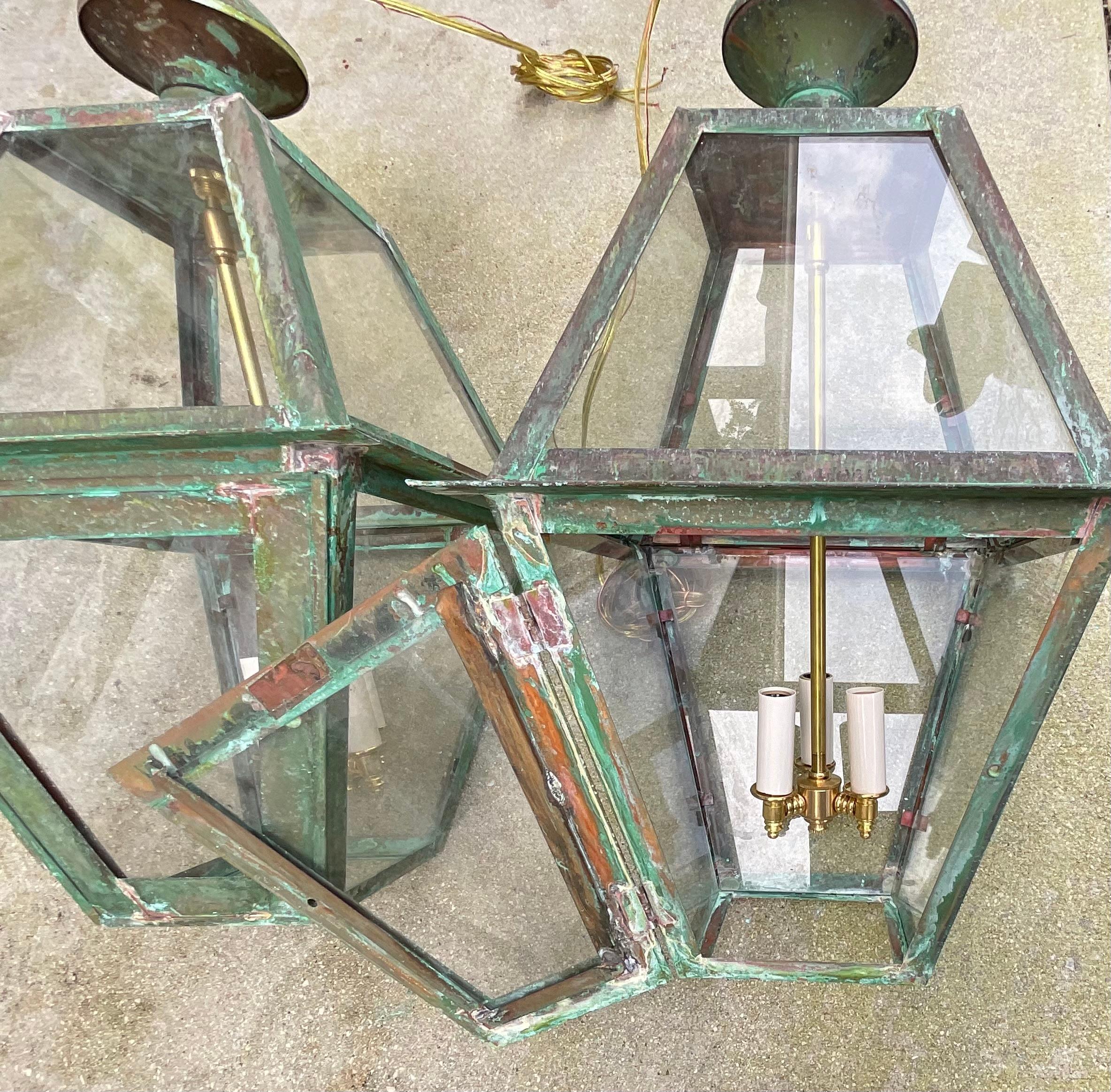 Pair Of Square Handcrafted Copper Hanging Lanterns For Sale 4