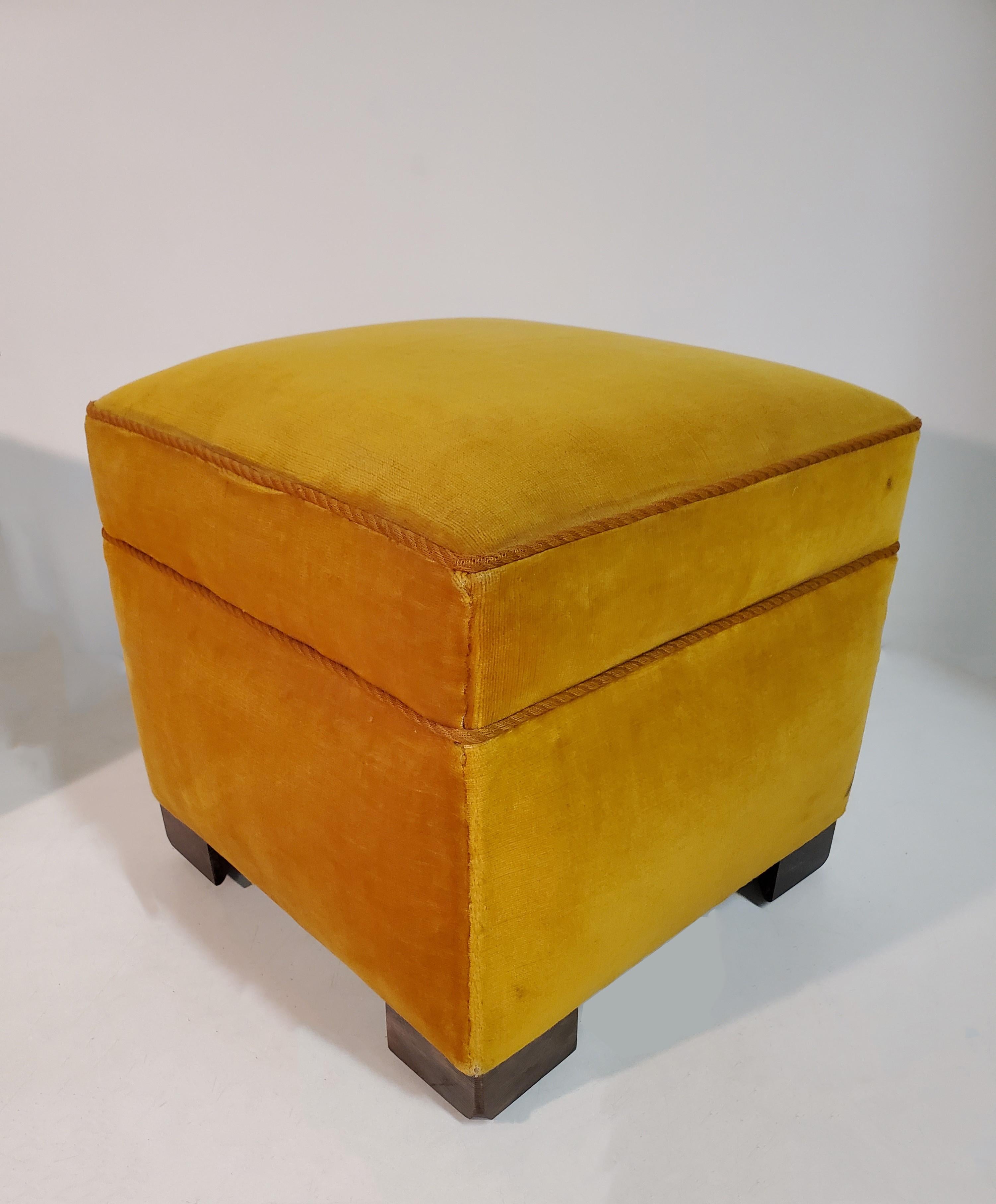 Pair of Square Mid Century Upholstered Ottomans/ Footstools W/ Wooden Cube Feet  For Sale 6