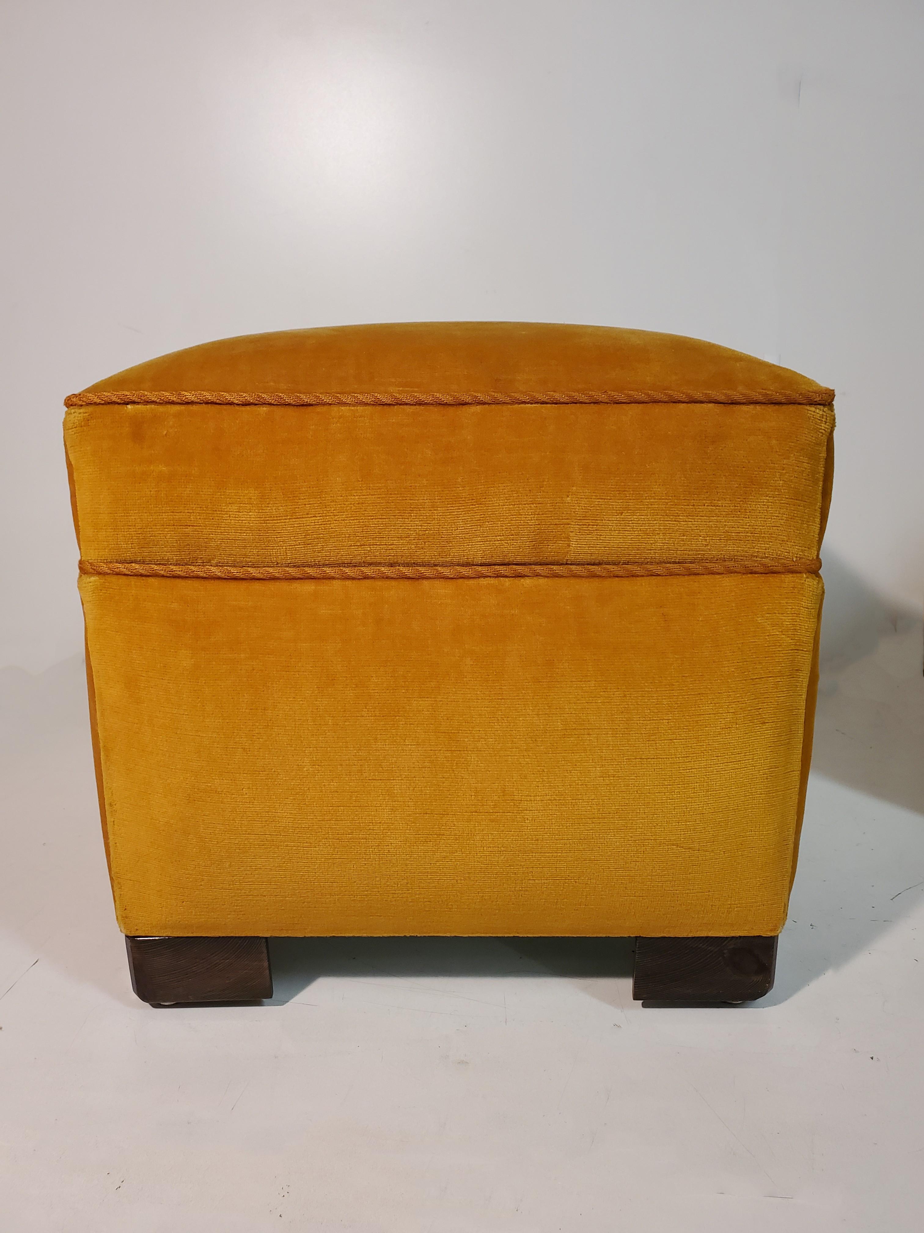 20th Century Pair of Square Mid Century Upholstered Ottomans/ Footstools W/ Wooden Cube Feet  For Sale