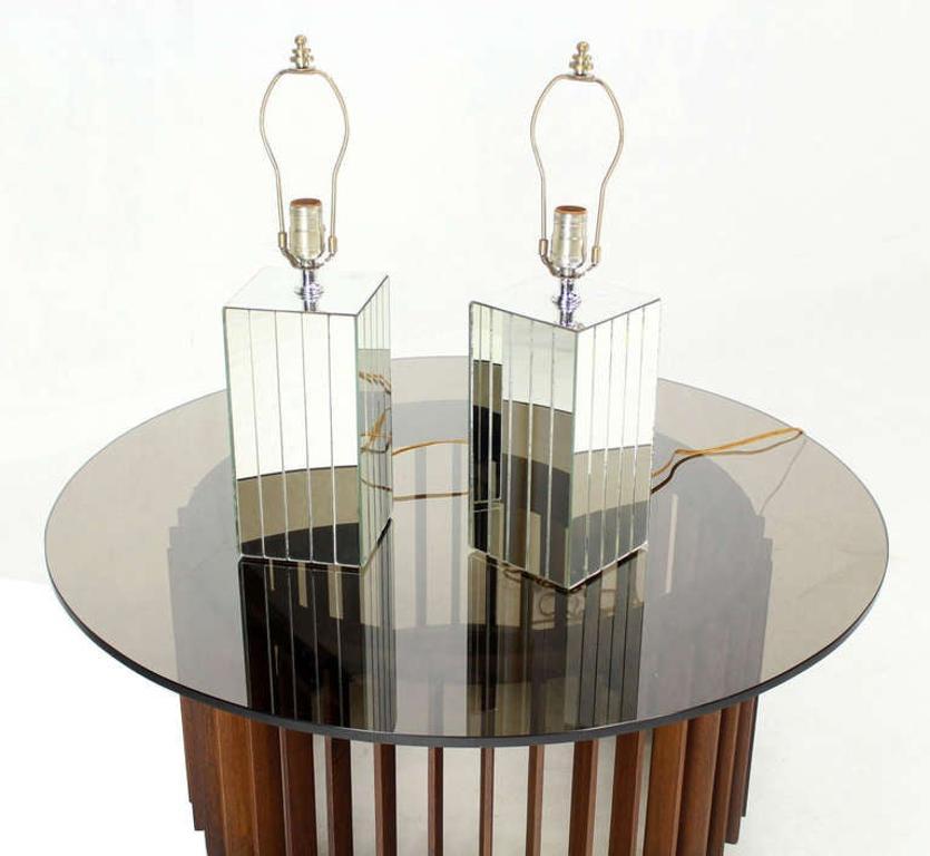 Pair of Square Sky Scraper Shape Mid-Century Modern Mirrored Table Lamps MINT! For Sale 2