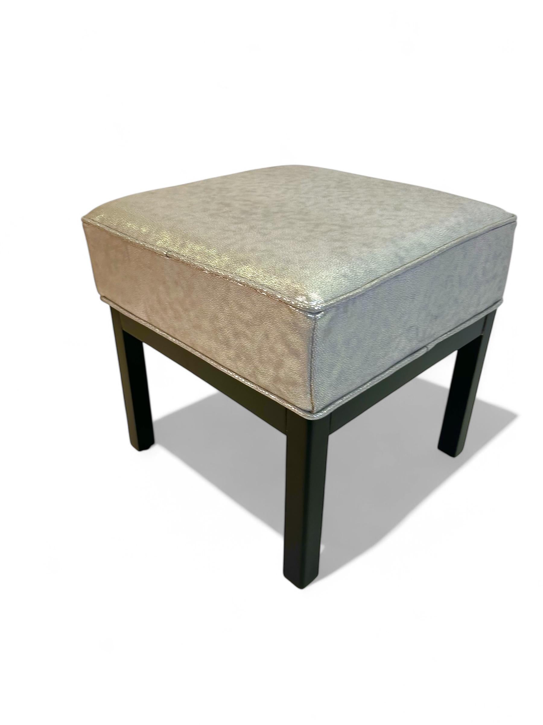 Mid-Century Modern Pair of Square Stools in Luxe Silver Shagreen Leather and Walnut Stained Legs For Sale