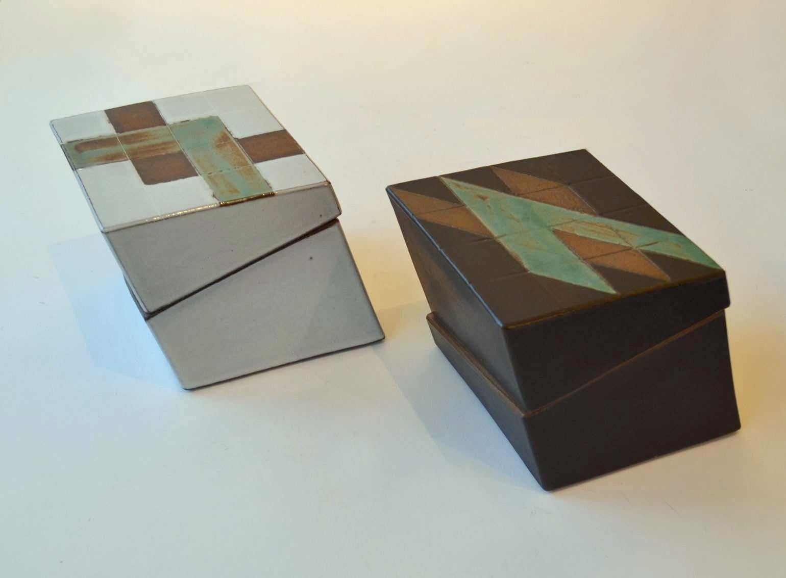 Pair of Square Geometric Ceramic Boxes in Black and White For Sale 5