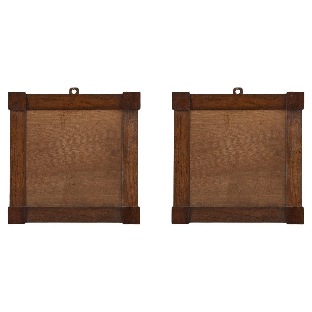 Pair of square walnut veneer frames - Italy, 19th century For Sale