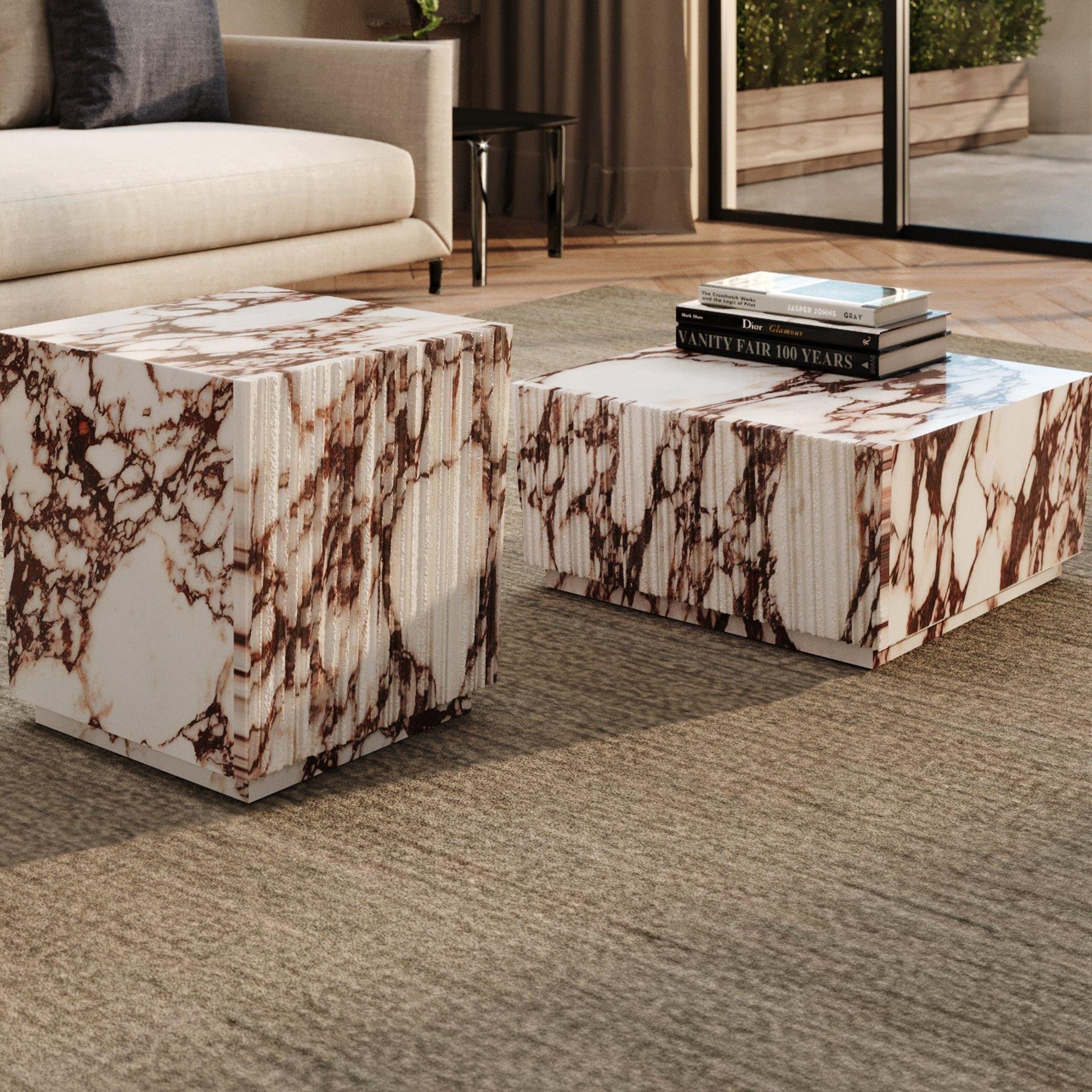 Contemporary Pair of Squared Marble White Side Tables For Sale