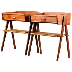 Pair of Søren Rasmussen V-Legged Danish Modern Atomic Teak Nightstands