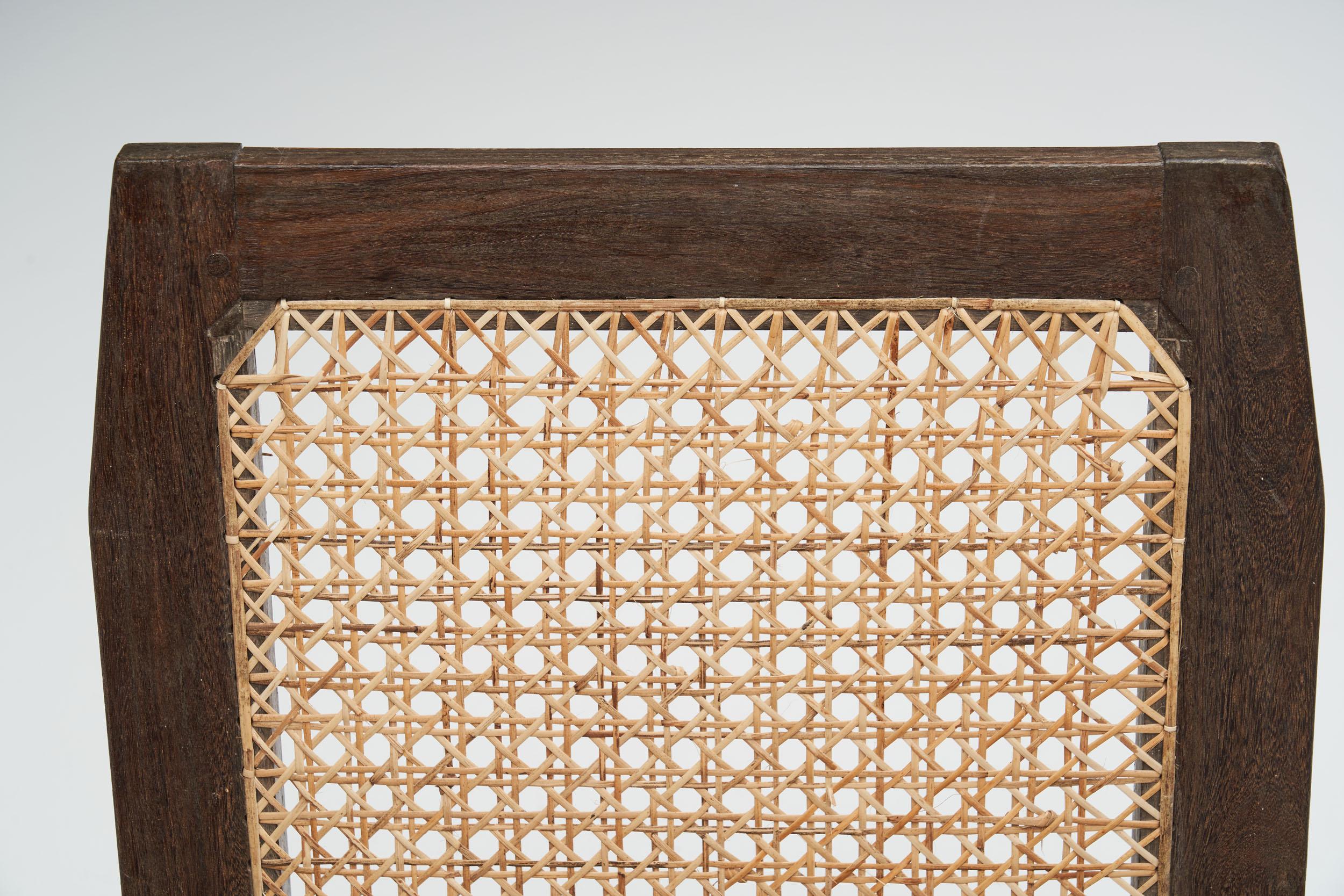 Pair of Sri Lankan Easy Armchairs, Sri Lanka, Late 20th Century 4