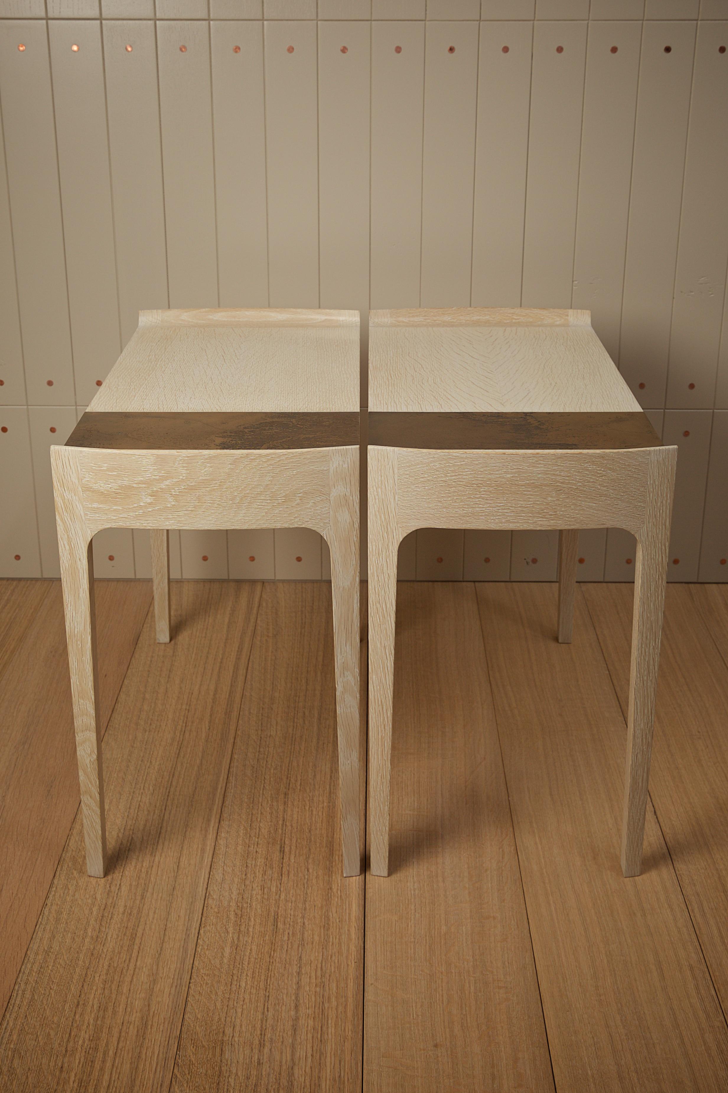 Etched Pair of St Kilda side tables in english bleached oak and etched gilding metal For Sale
