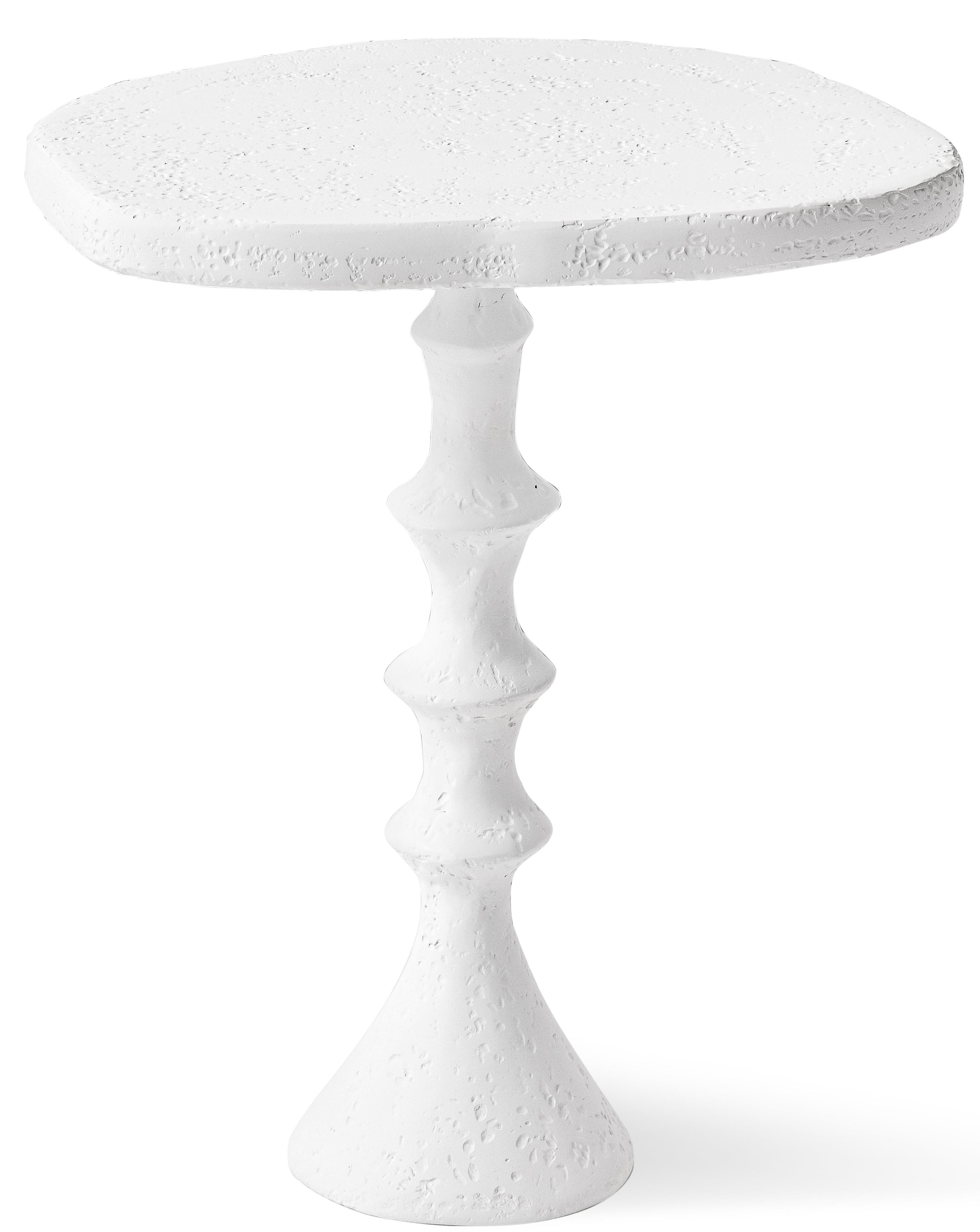 XXIe siècle et contemporain Paire de tables d'appoint en plâtre St Paul par Bourgeois Boheme Atelier ( Petit Modèle ) en vente