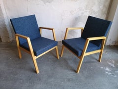 Pair of Stackable Alvar Aalto Upholstered Hallway Chair 54/404