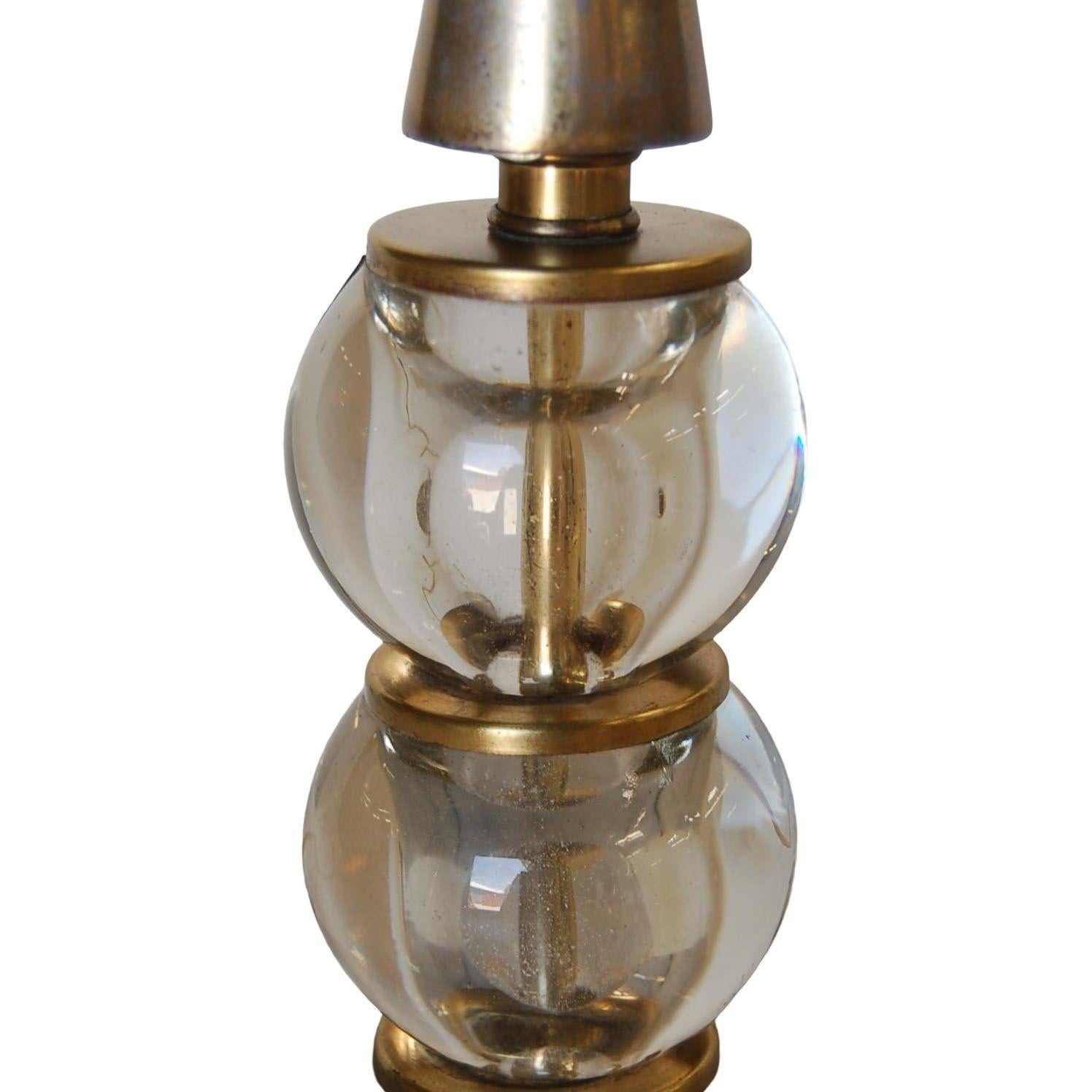 Paar gestapelte Kristall-Kugel-Flaschenhals-Tischlampen auf Marmorsockel im Zustand „Hervorragend“ im Angebot in Van Nuys, CA