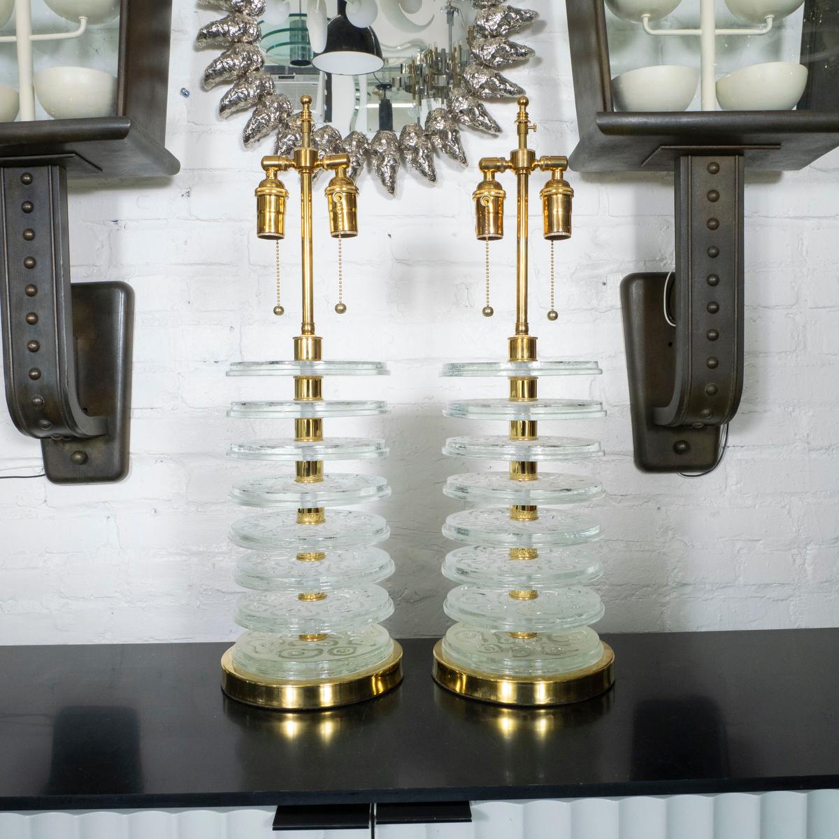 Mid-Century Modern Pair of stacked Murano glass disk table lamps For Sale