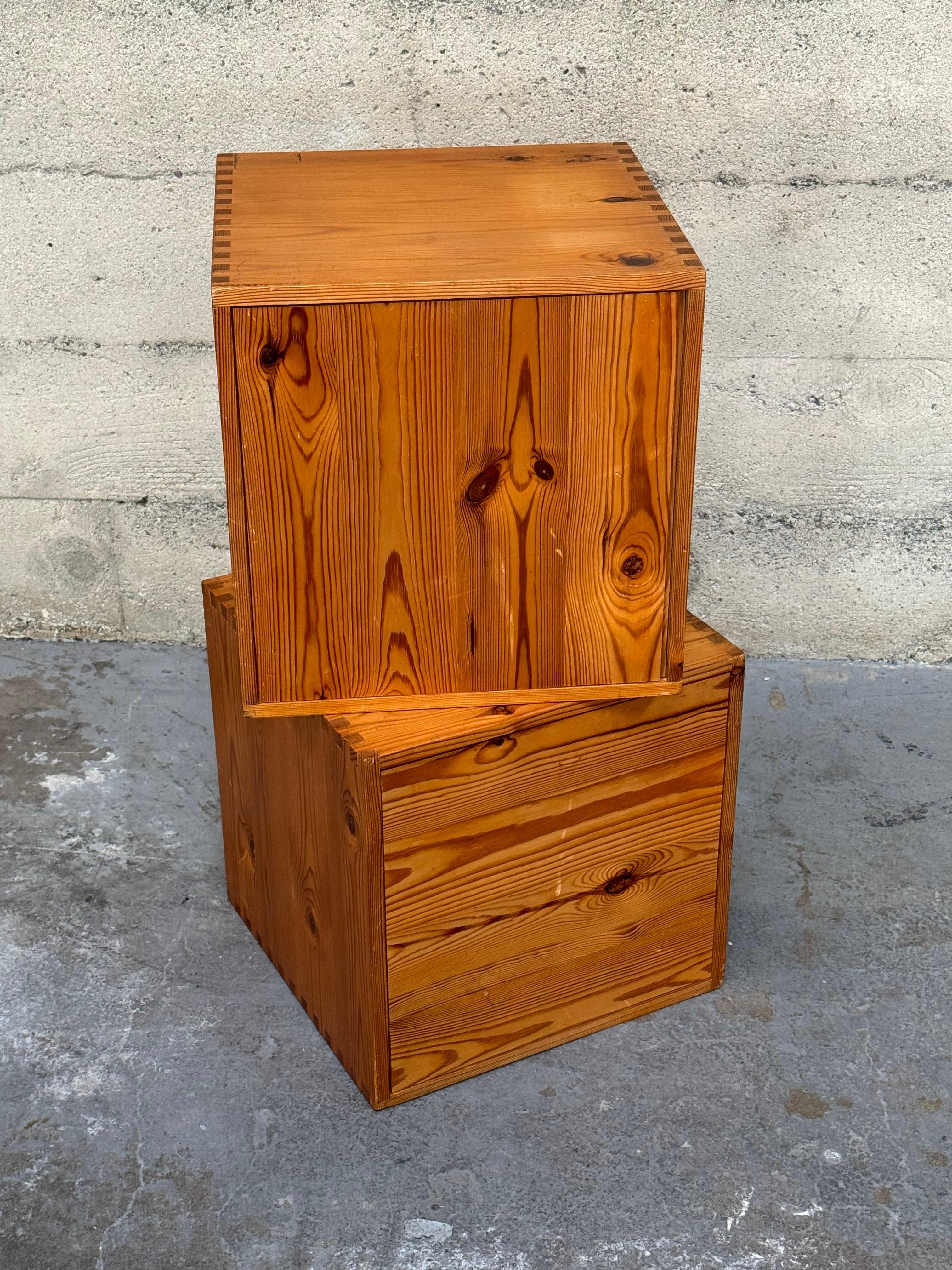 Hand-Crafted Pair of Stacking Dutch Storage Cubes / Side Tables For Sale