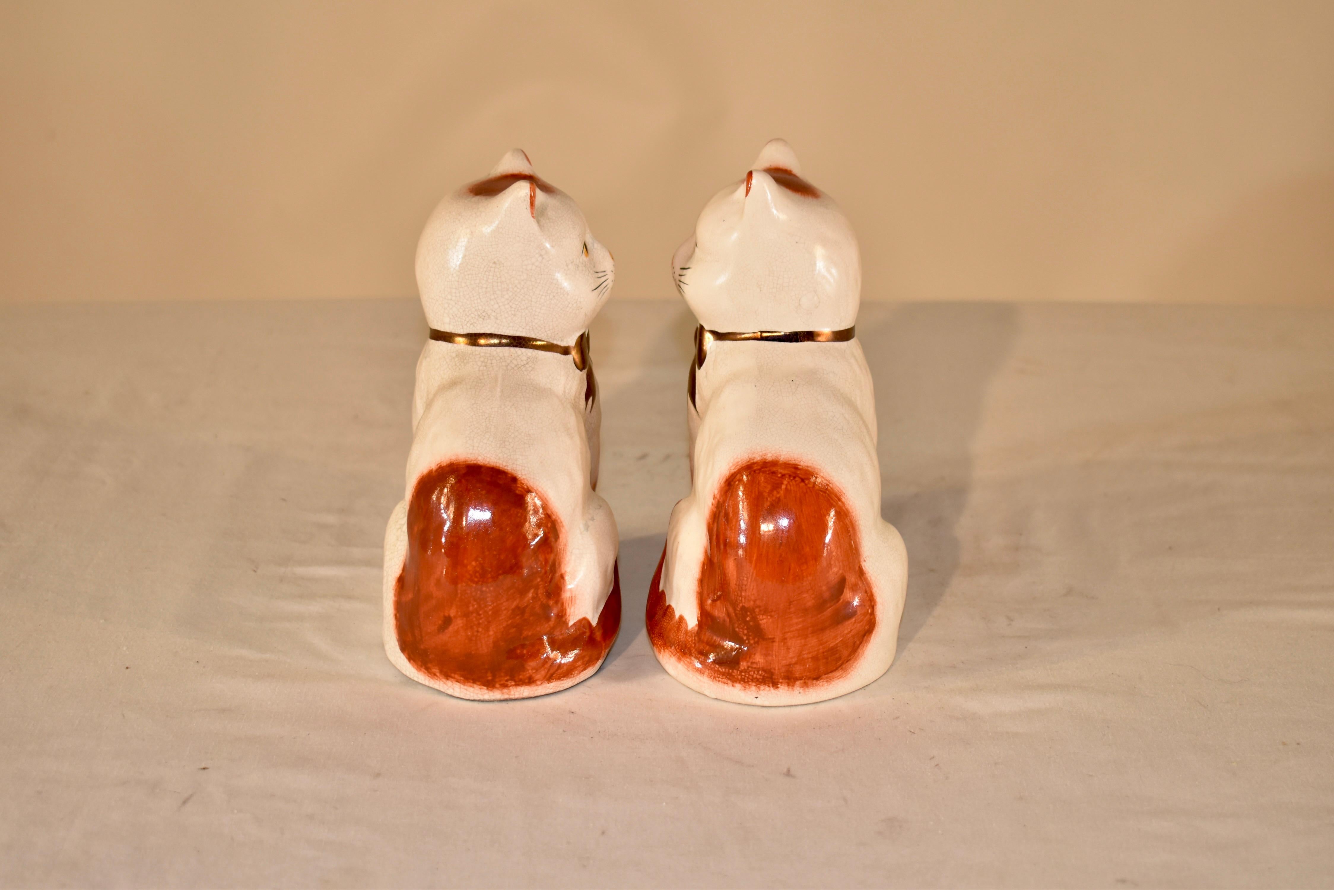 Pareja de figuras de Staffordshire, circa 1970 Cerámico en venta