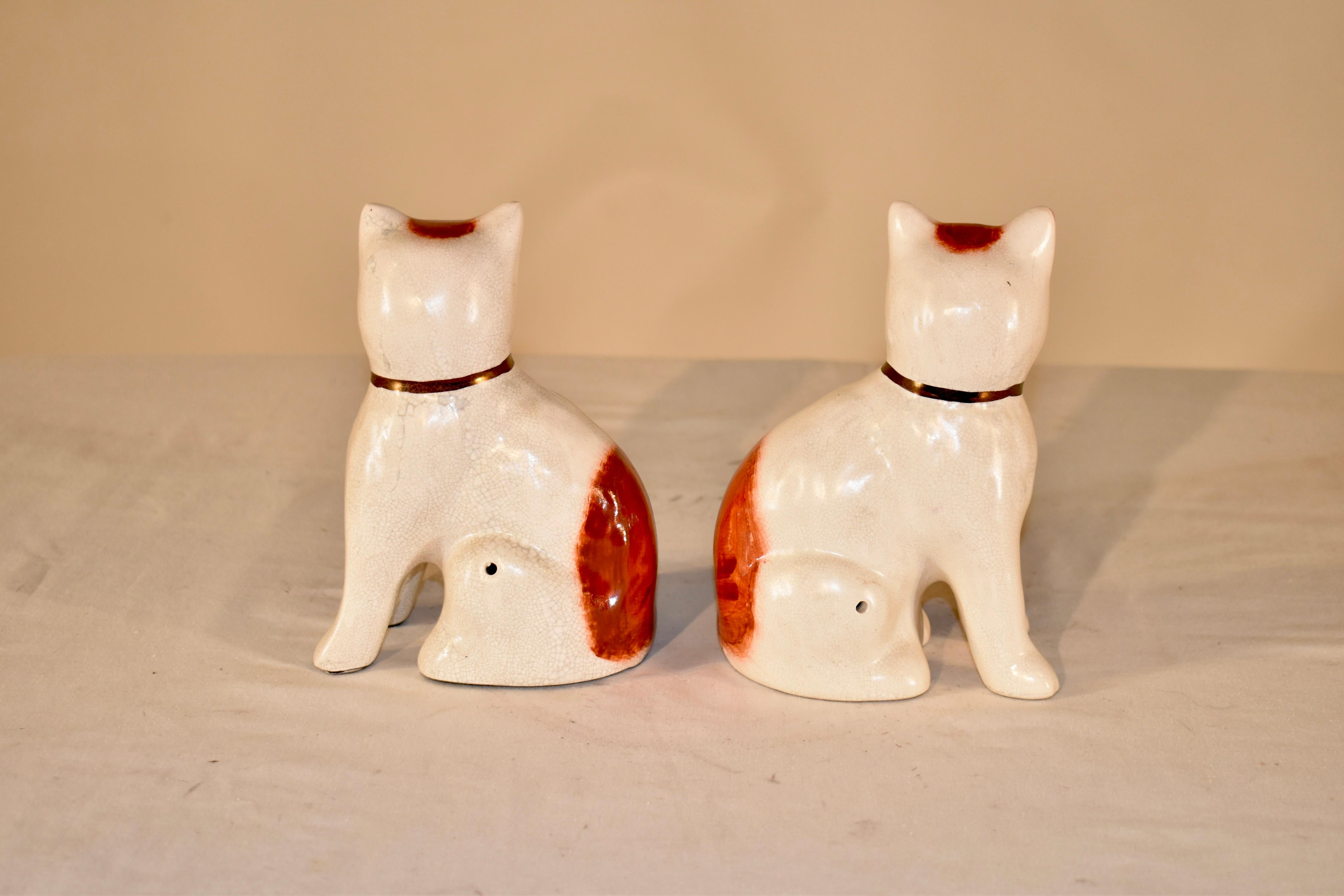 Pareja de figuras de Staffordshire, circa 1970 en venta 1