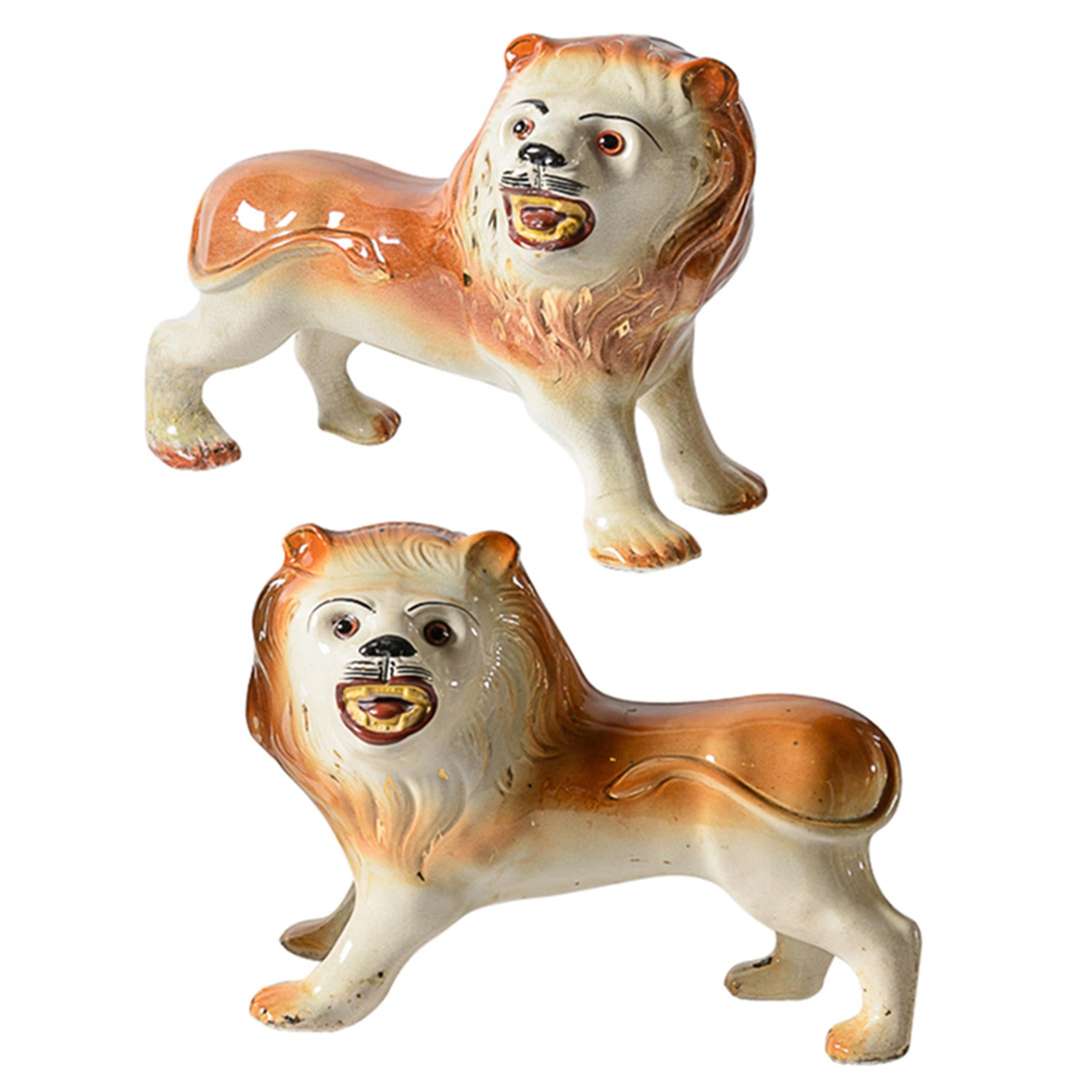 Pair of Staffordshire Lions Antique English, circa 1860 1