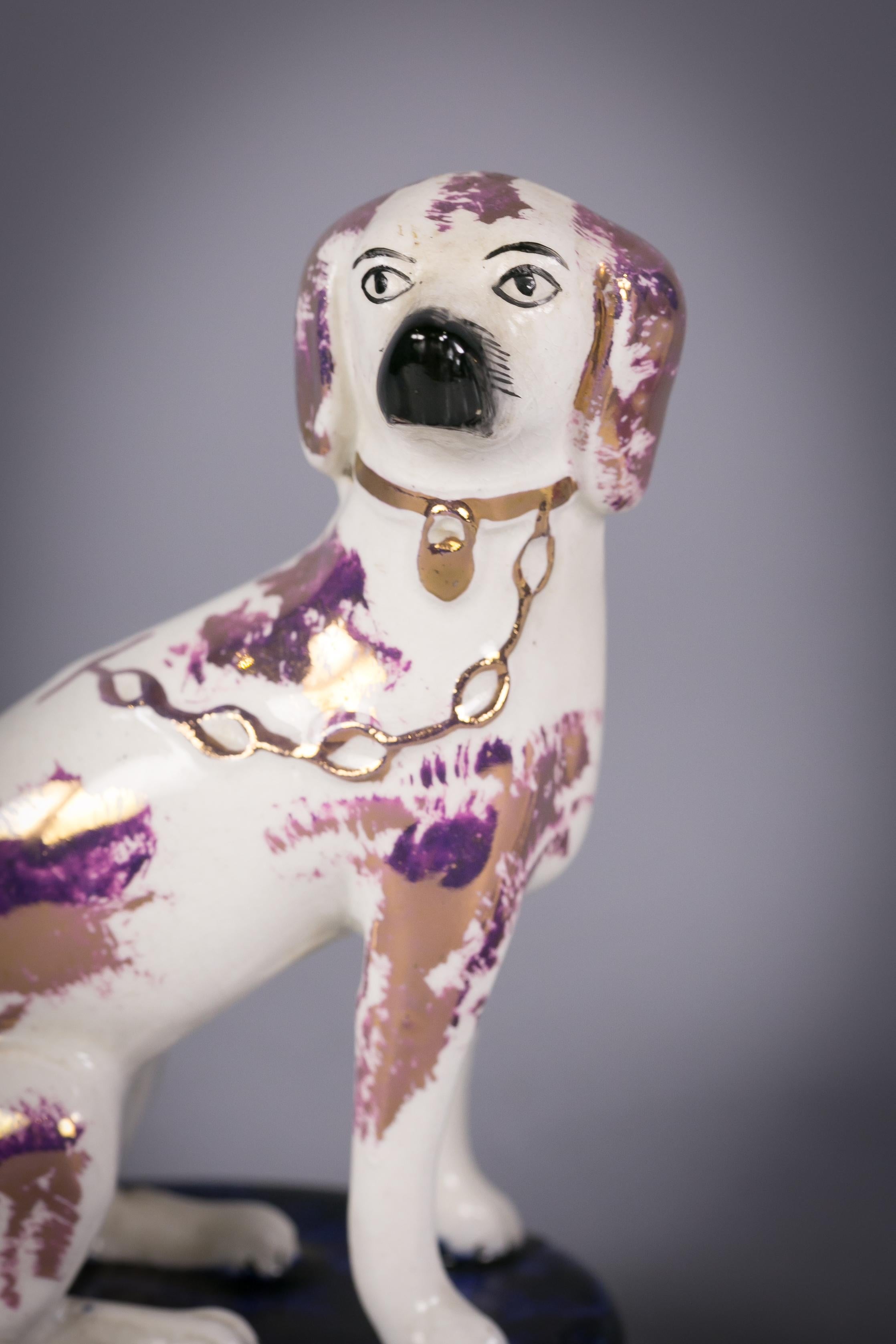 Pair of Staffordshire Lustred Poodle Groups, circa 1860 (Englisch)