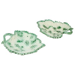 Antique Pair of Staffordshire Pearlware Green Border Leaf Form Pickle Dishes