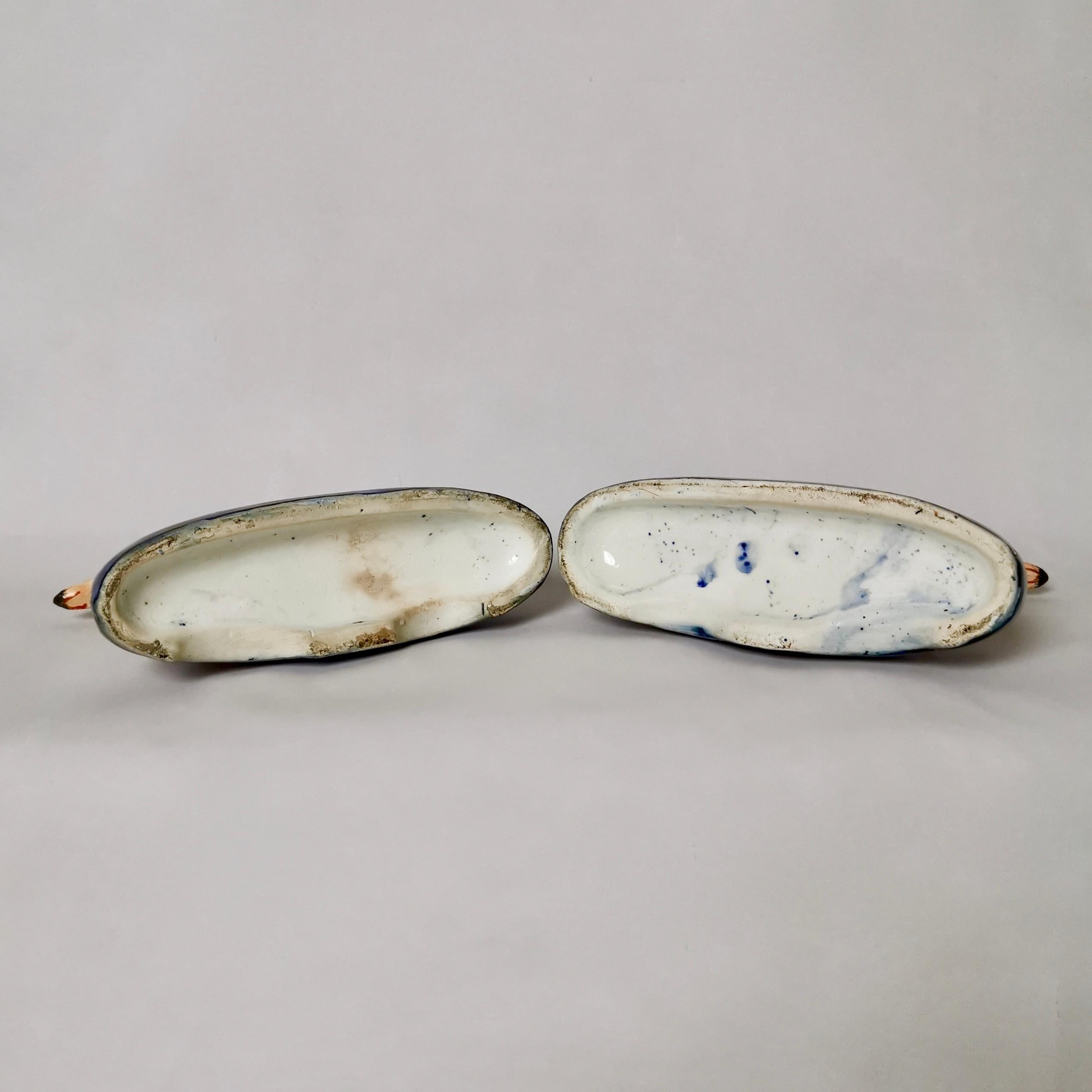 Paire de porte-plumes en poterie de Staffordshire en forme de lévrier/whippet:: début du 19e siècle 7