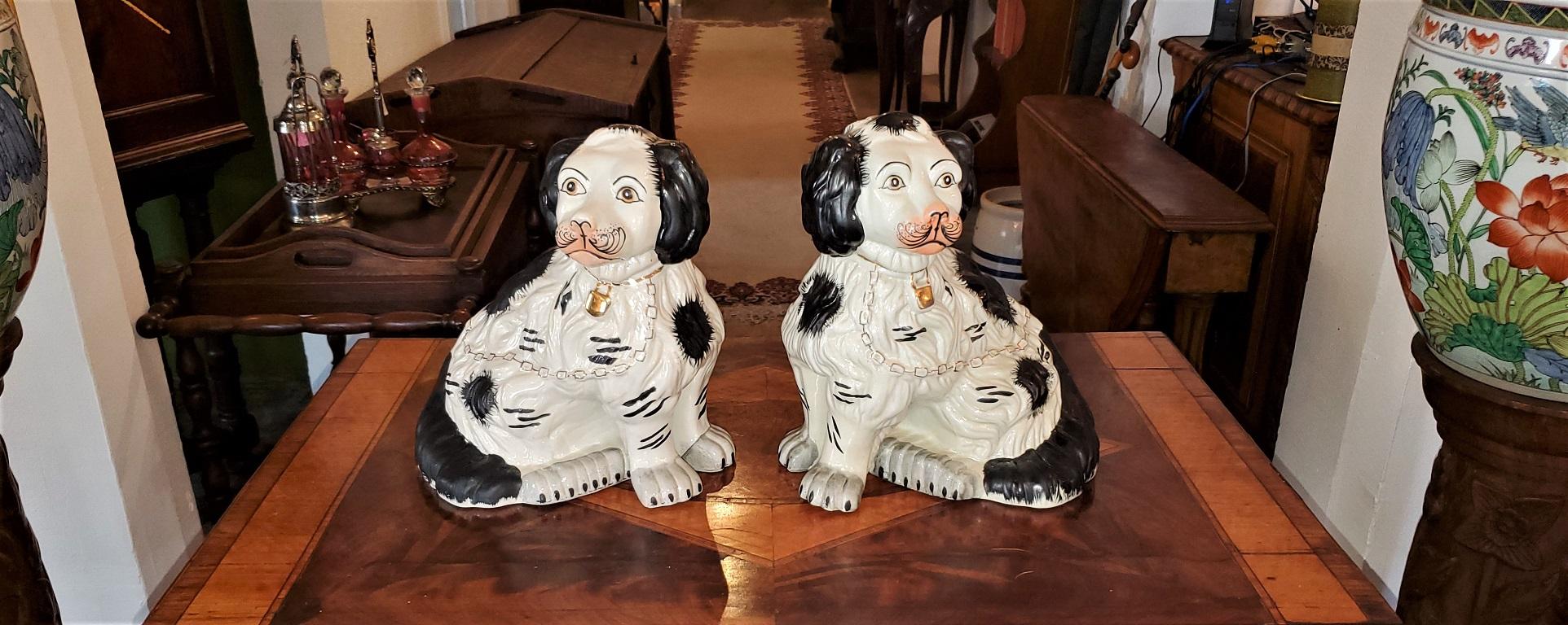 Pair of Staffordshire Style Ceramic Spaniels 4