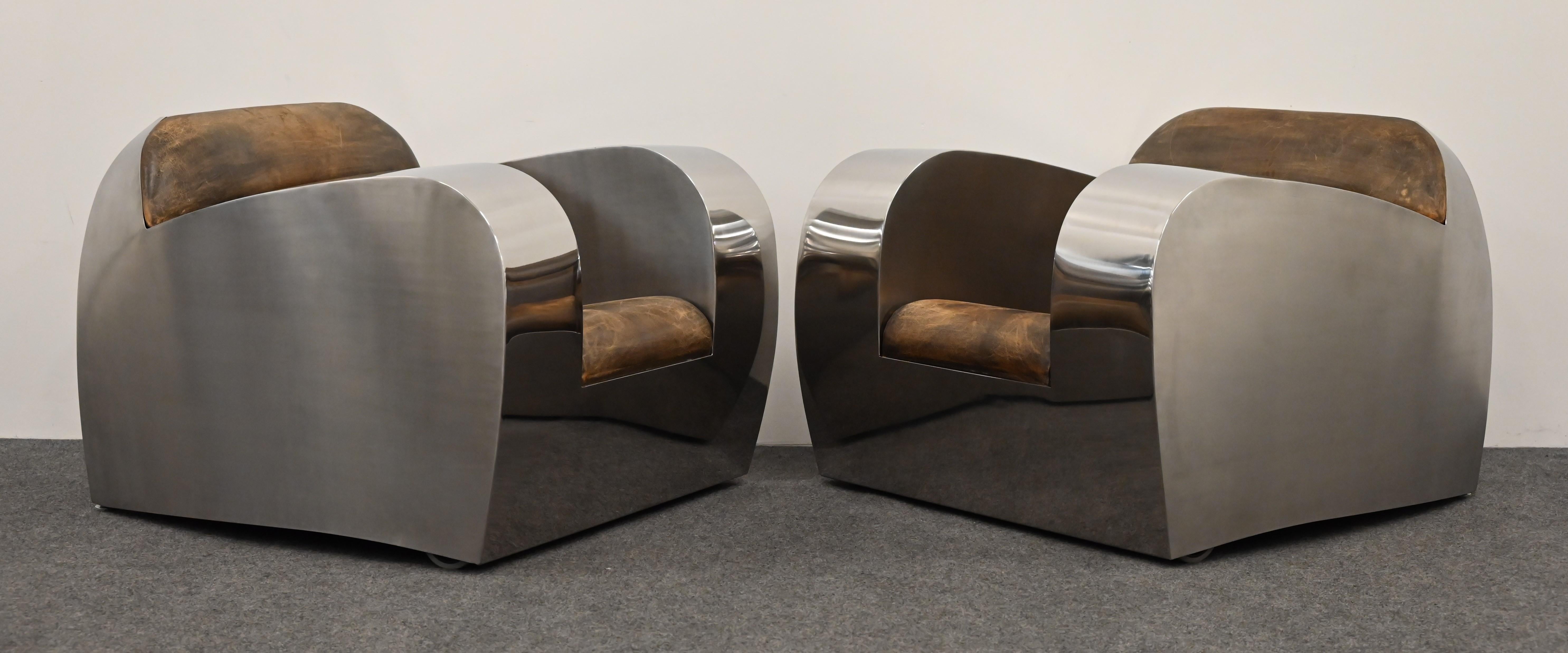 Fin du 20e siècle Paire de fauteuils club en acier inoxydable de Jonathan Singleton, 20ème siècle en vente