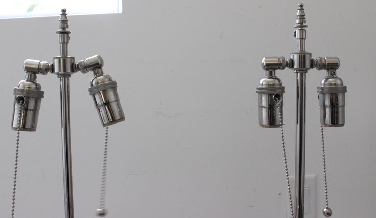 Pair of Stainless Steel Table Lamps In Good Condition For Sale In West Palm Beach, FL