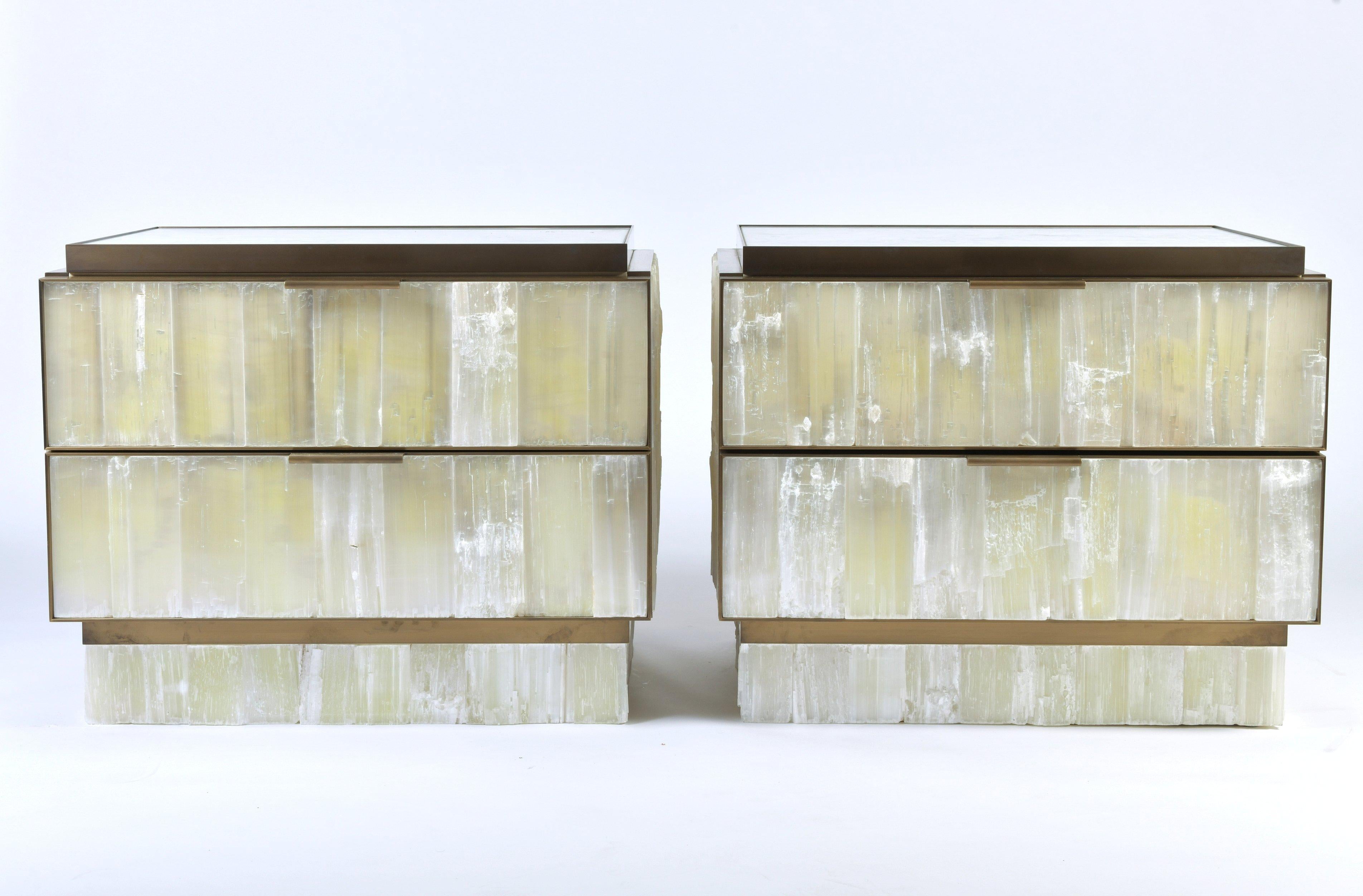 Pair of Stalactite Crystal Bedside Cabinets 5