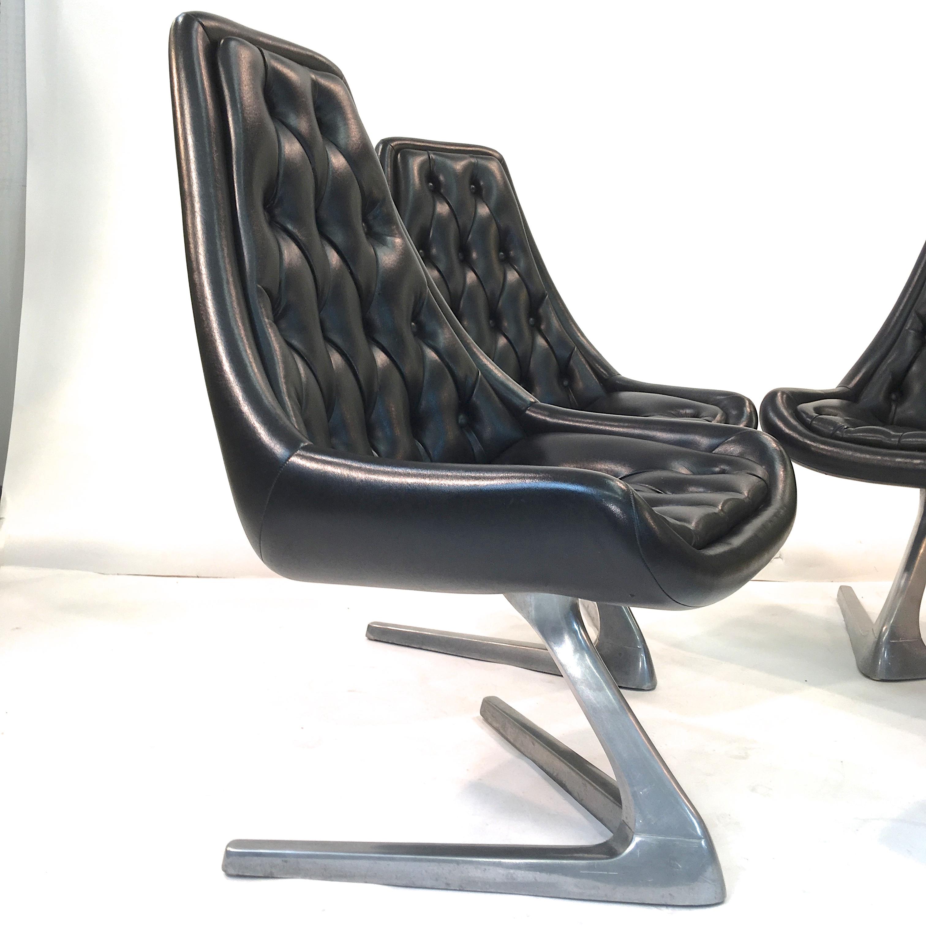 Pair of 'Star Trek' Sculpta Swivel Chairs by Chromcraft In Good Condition In Hanover, MA