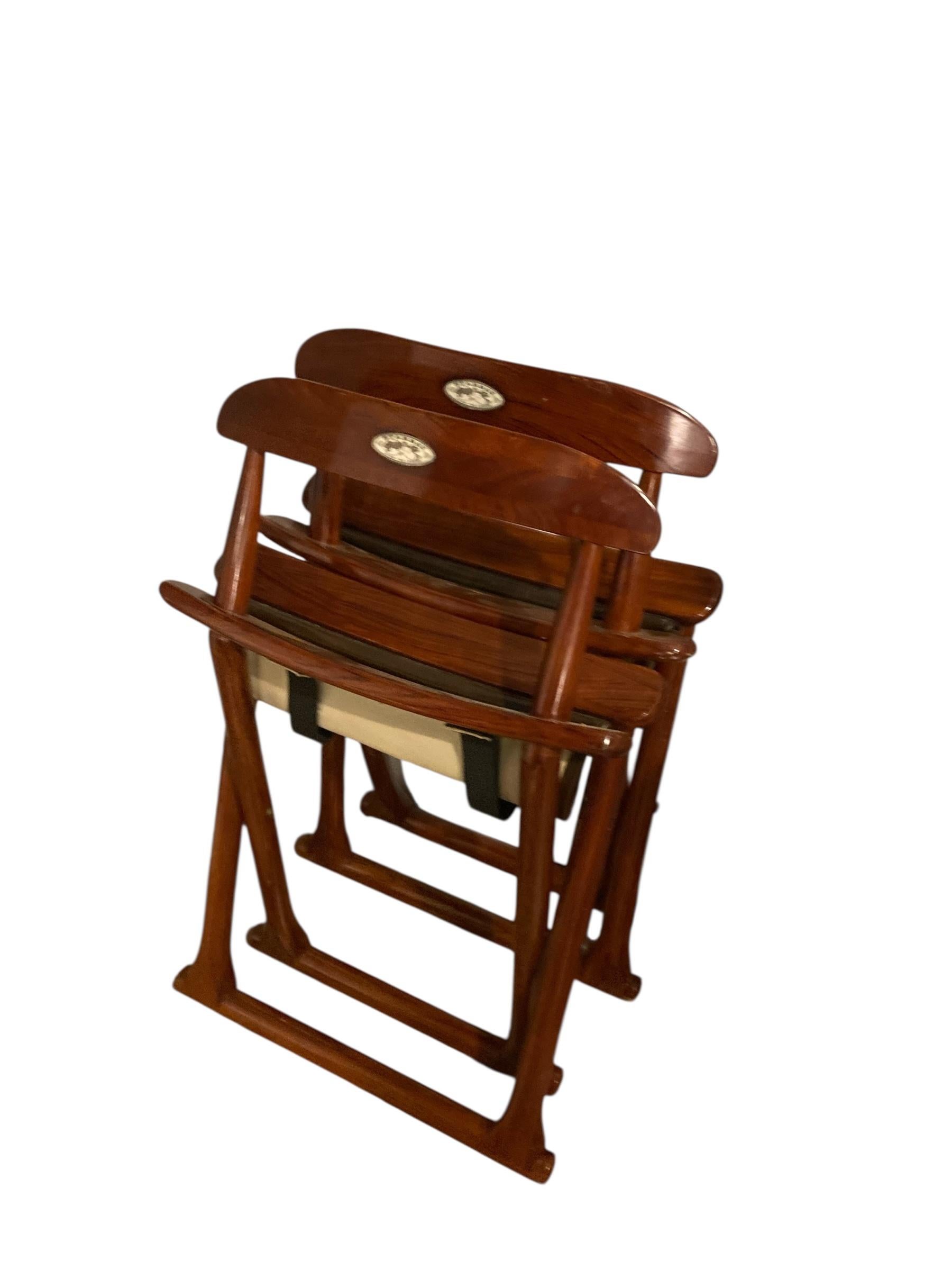 Paar Starbay Bermudes Folding Rosewood Yacht Stühle (Europäisch) im Angebot