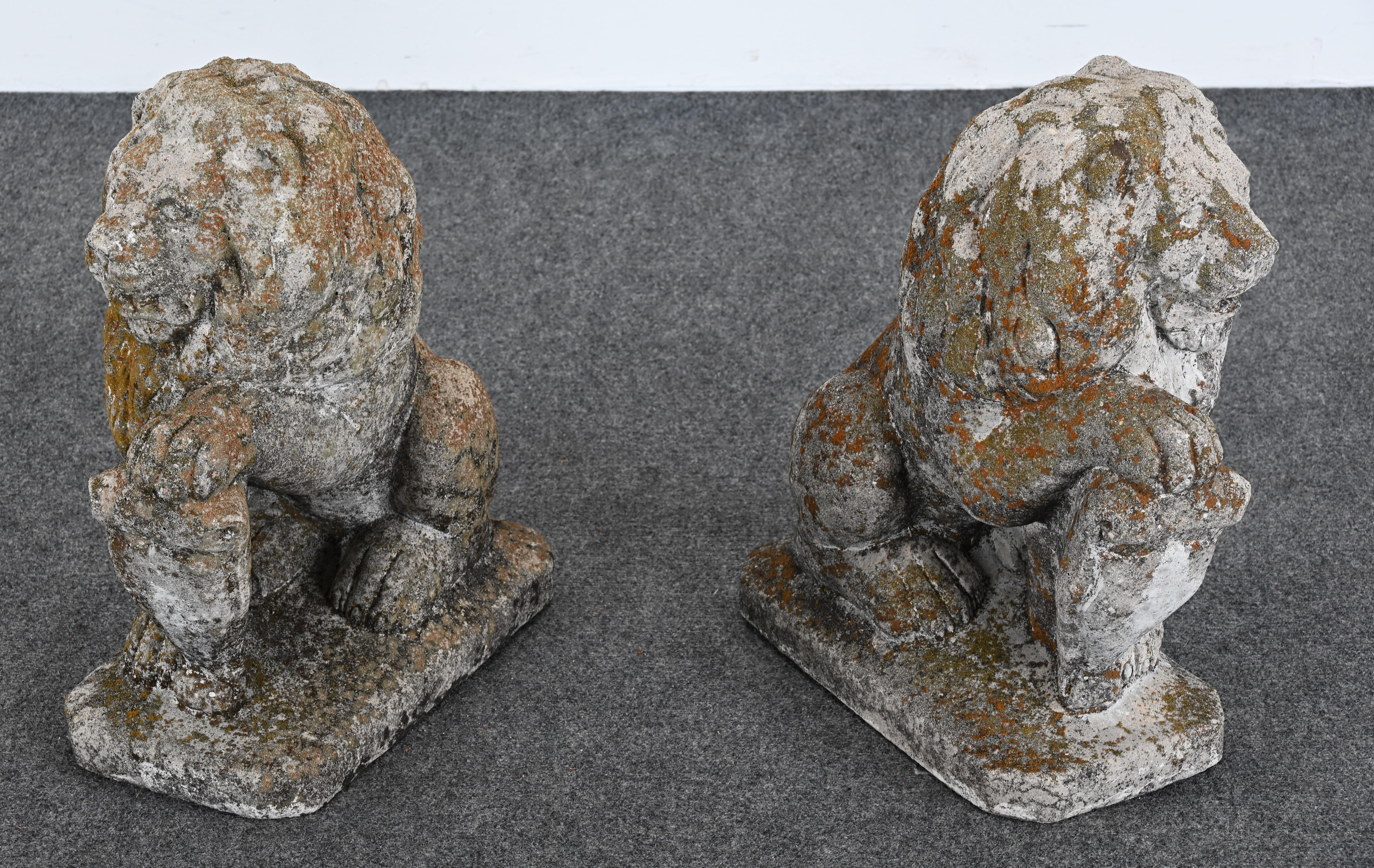 Edwardian Pair of Stately Cast Stone Lions, 20th Century For Sale
