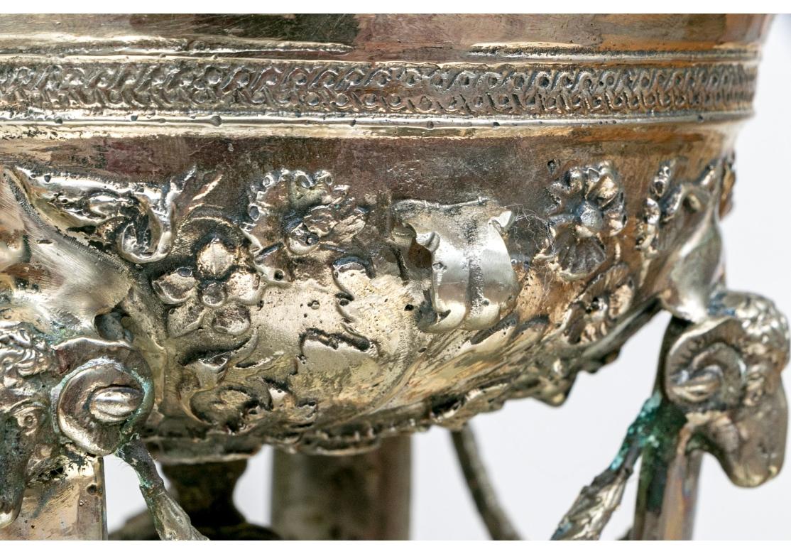 Bronze Pair Of Stately Lyle And Umbach Pompeiian Ram's Head Table Lamps For Sale