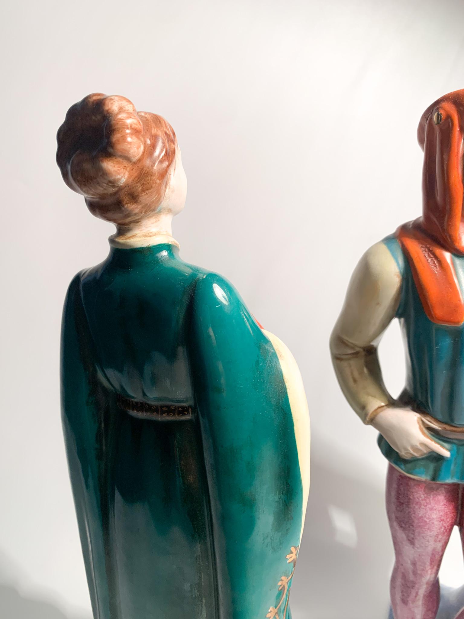 Pair of Statues of a Lady and a Gentleman in Ceramic by Zaccagnini 1940 For Sale 2