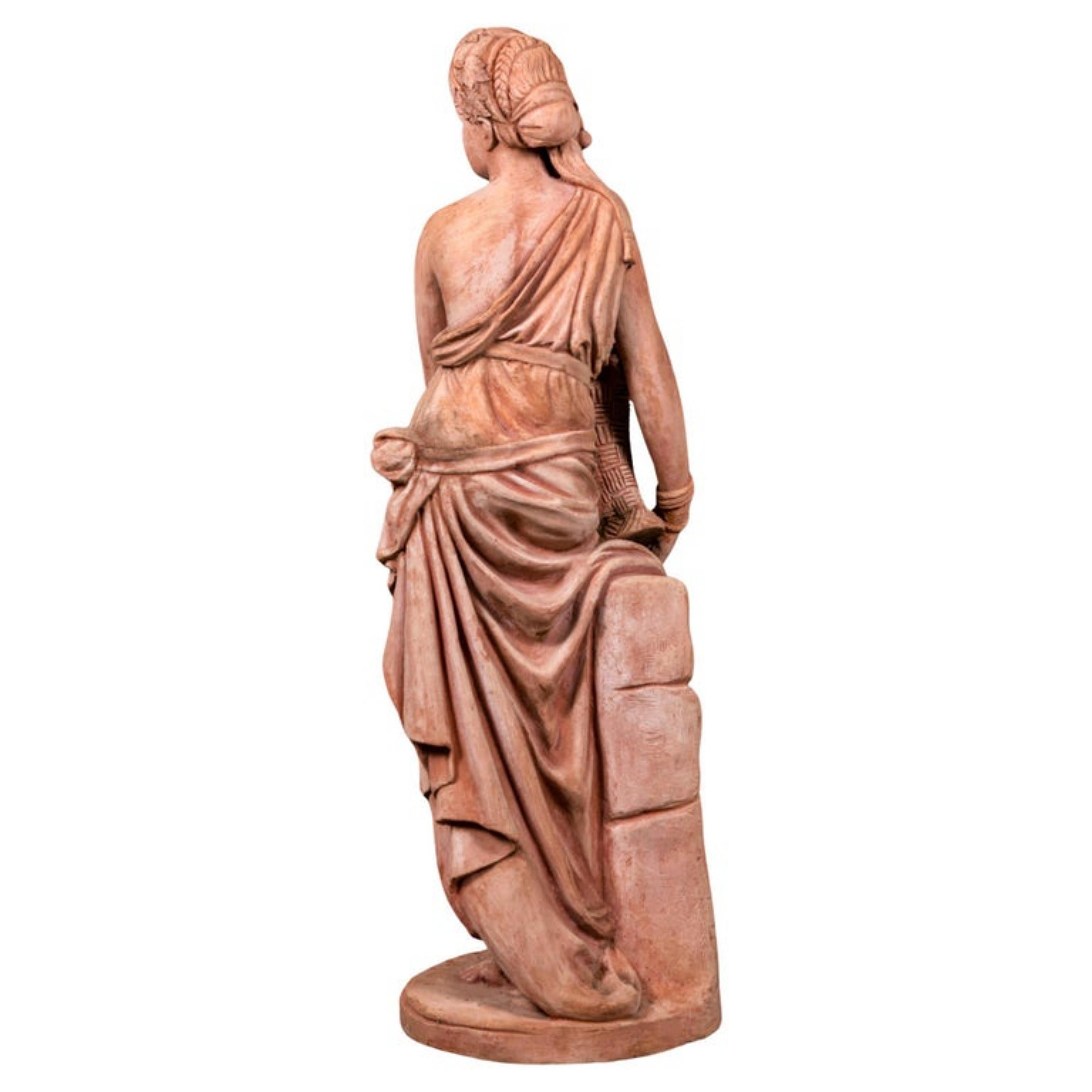 Italiano Coppia di Statue dell'Abbondanza in Terracotta Impruneta XX secolo in vendita